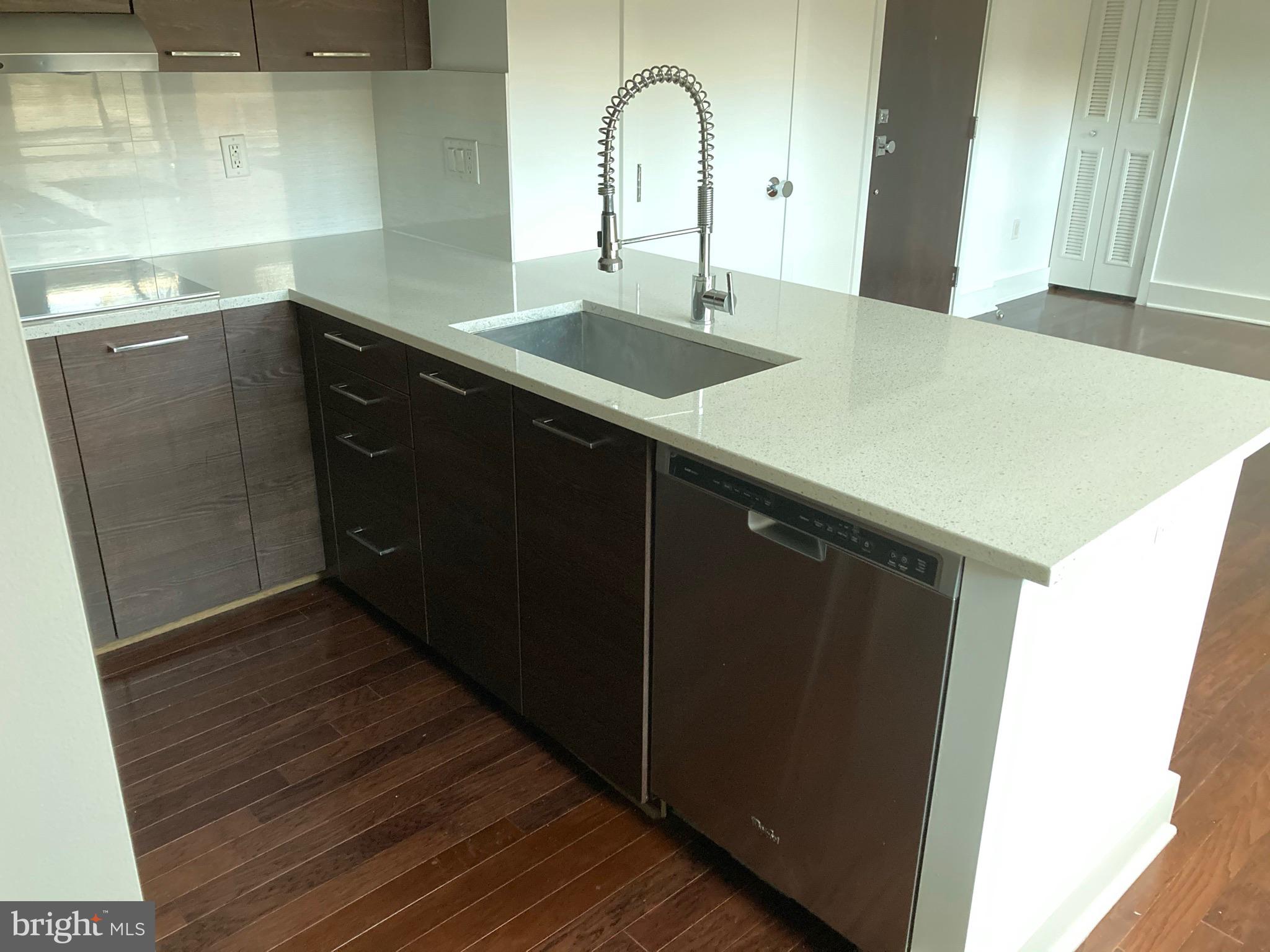 1020 MONROE STREET NW 204