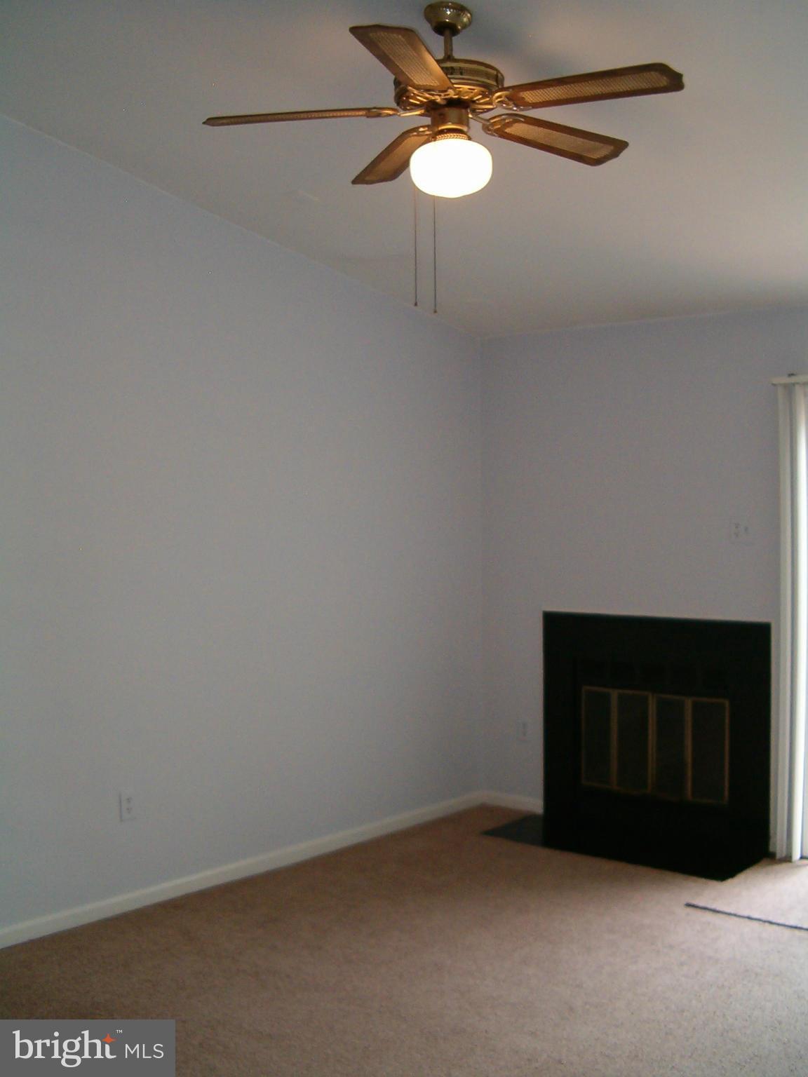 CLUSTERS AT WOODLAWN - Residential