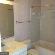 CLUSTERS AT WOODLAWN - Residential