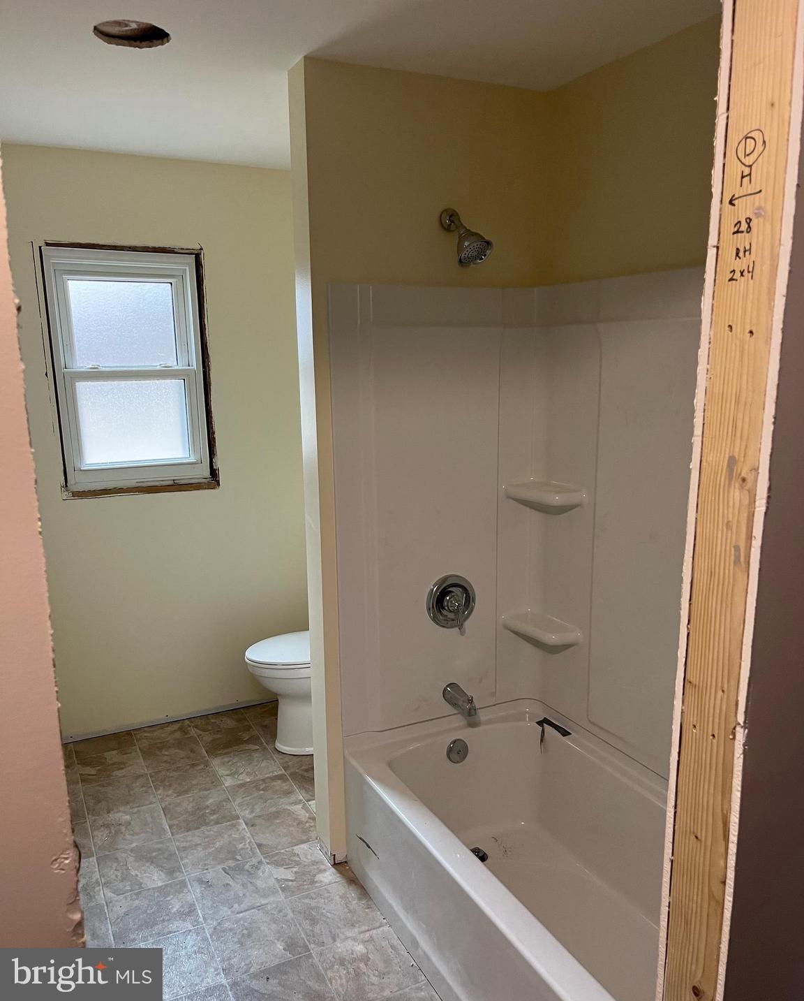 DURHAM LEA - Residential Lease