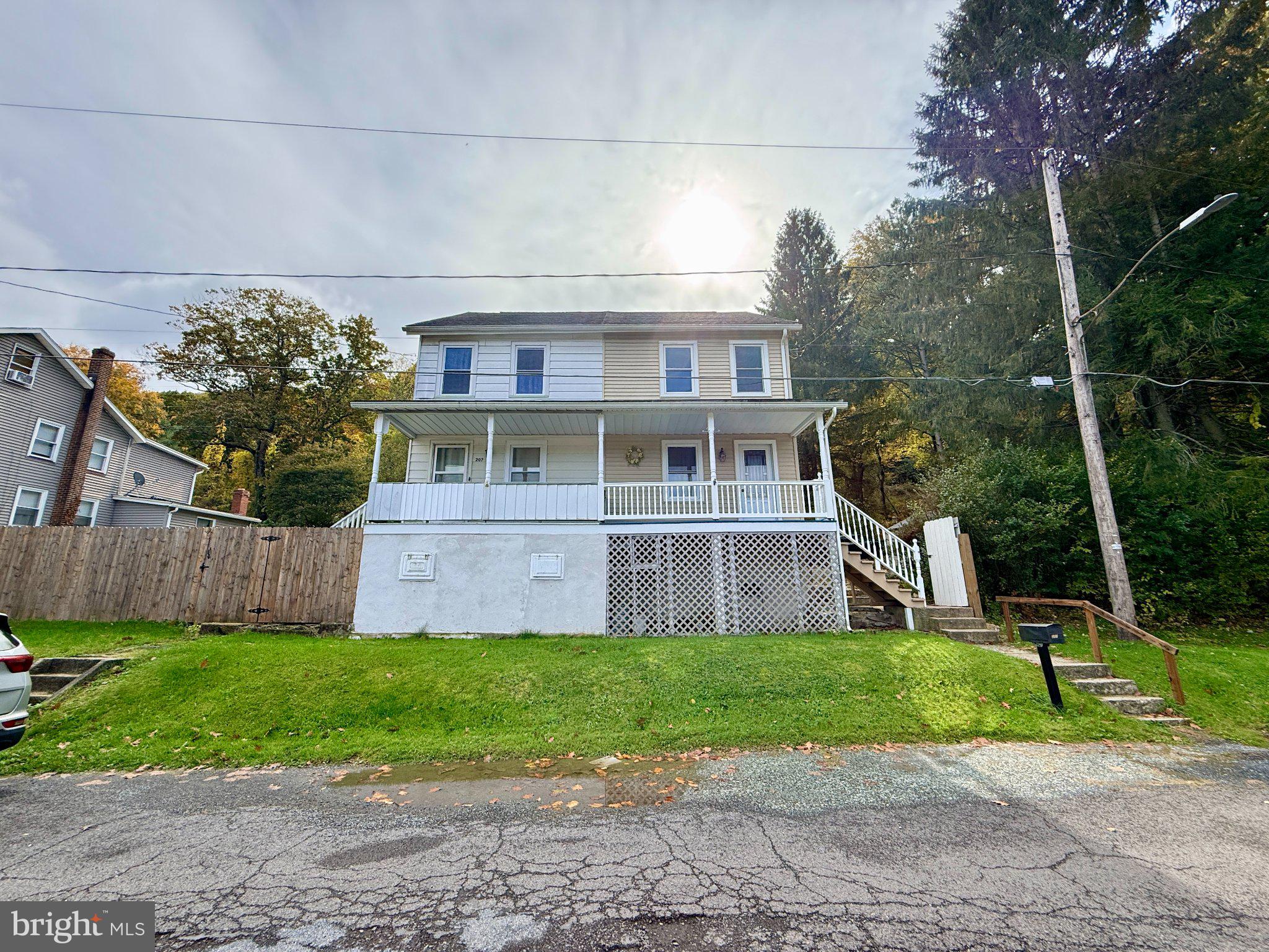 209 YARD STREET