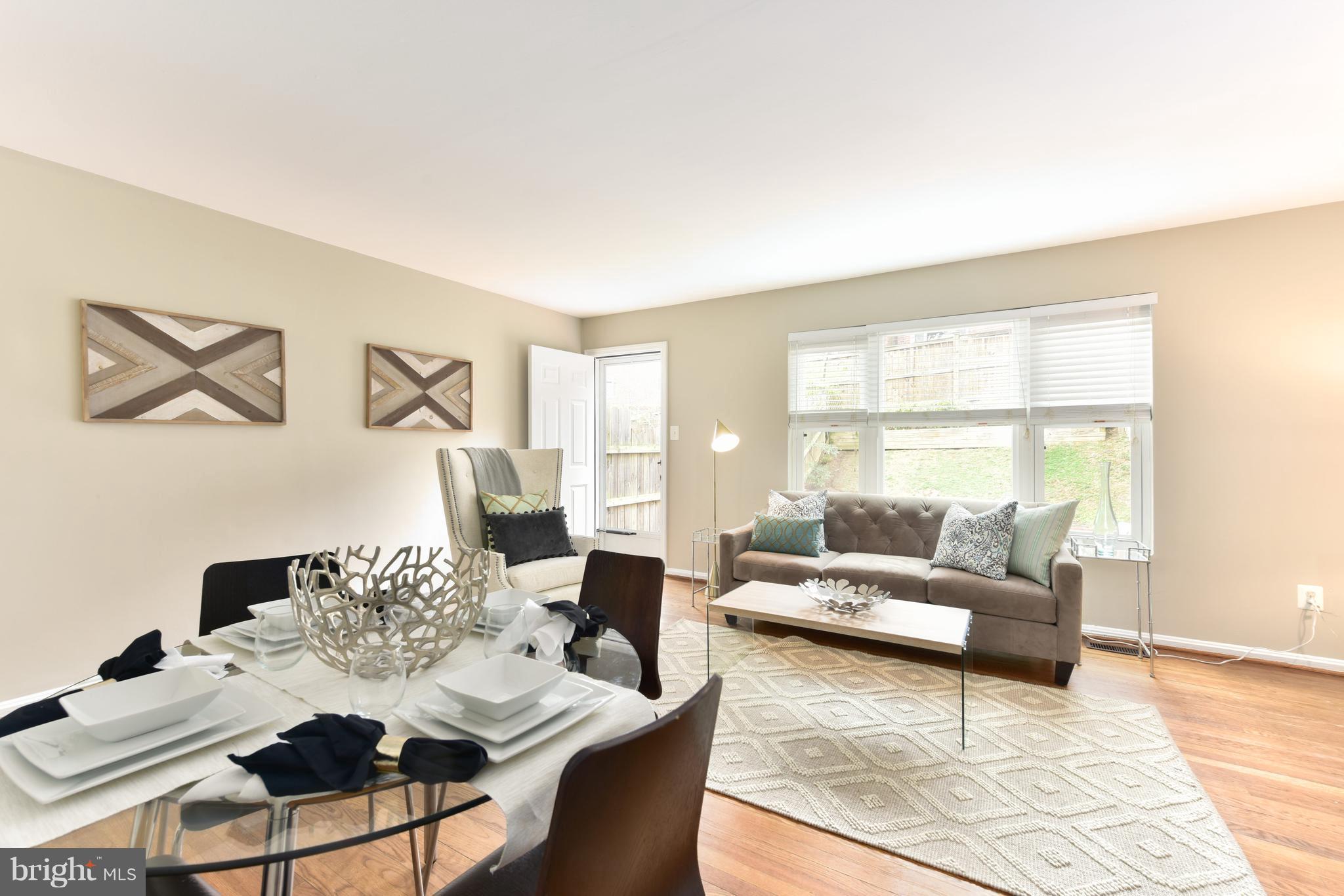 WARWICK VILLAGE - Residential