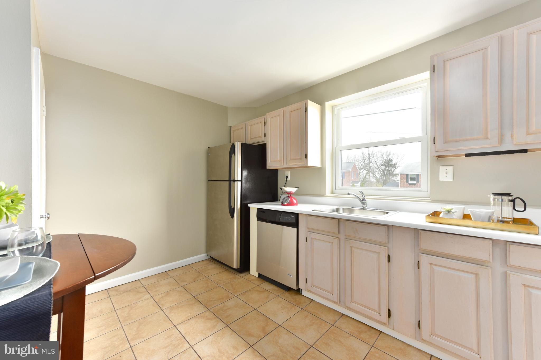 WARWICK VILLAGE - Residential