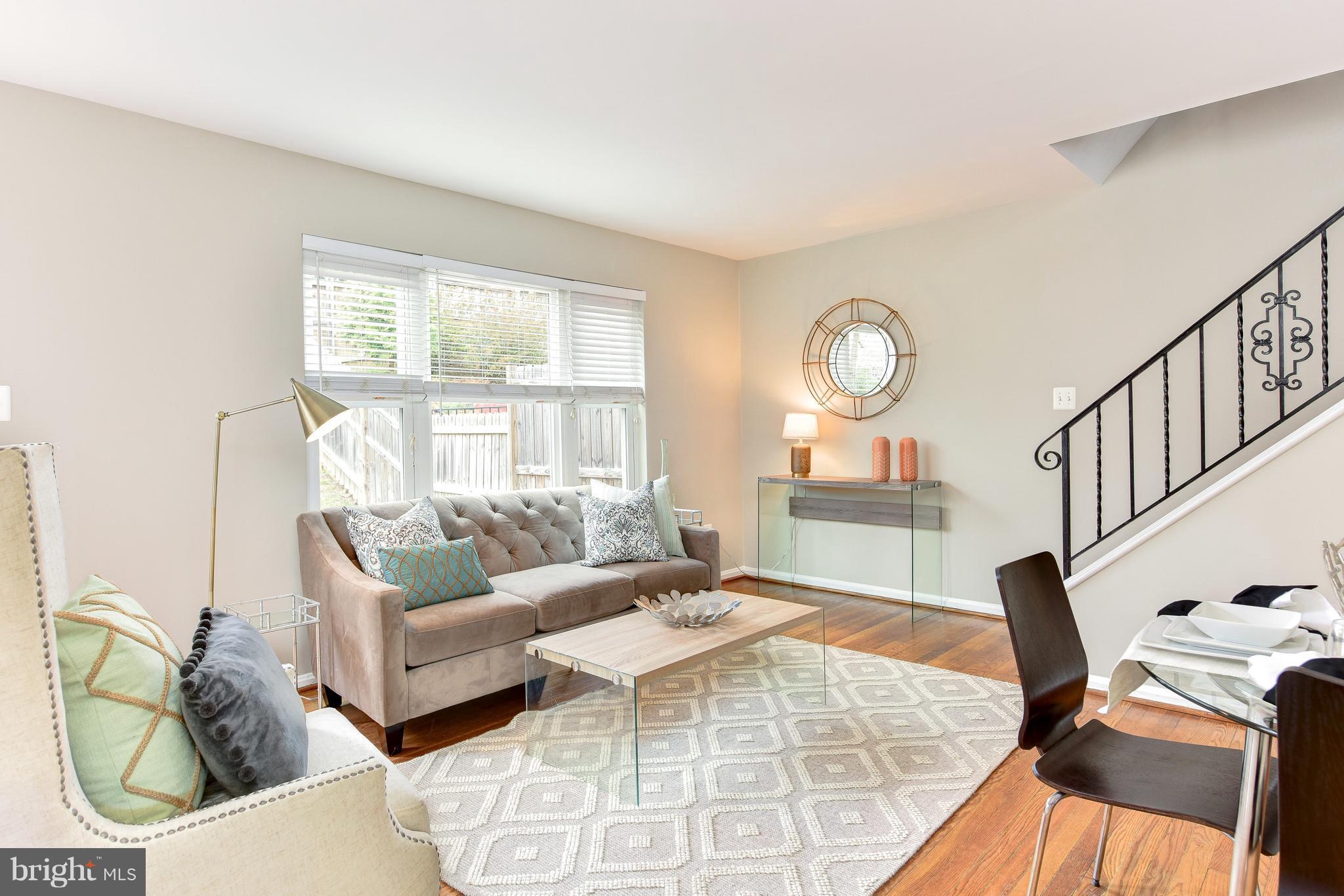 WARWICK VILLAGE - Residential