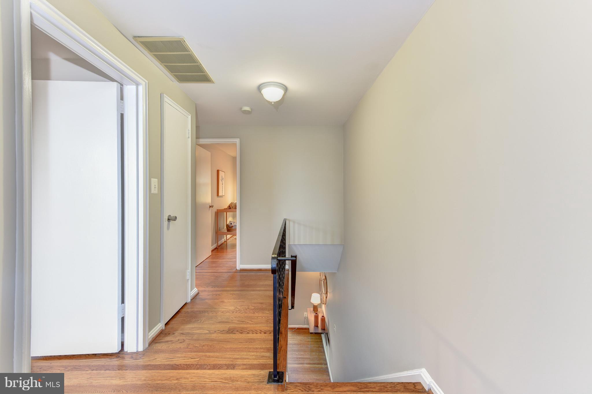 WARWICK VILLAGE - Residential