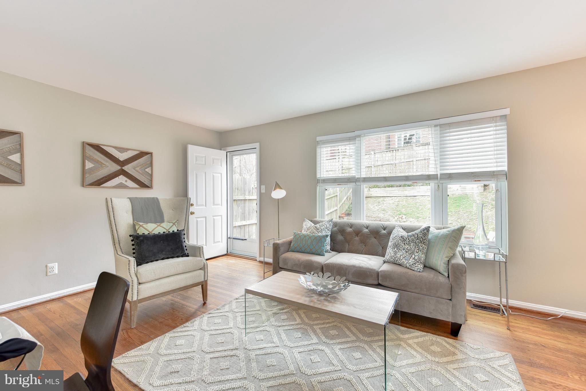 WARWICK VILLAGE - Residential