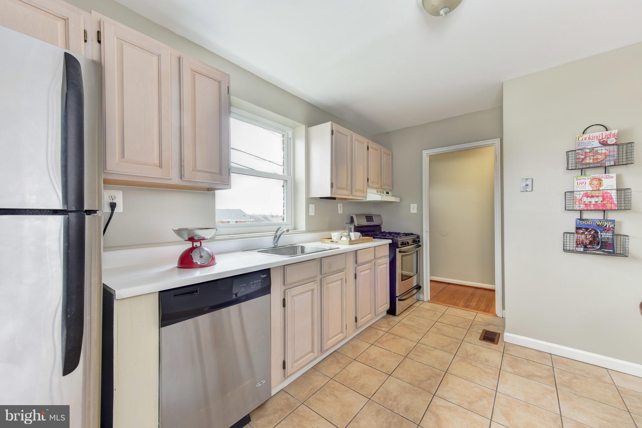 WARWICK VILLAGE - Residential