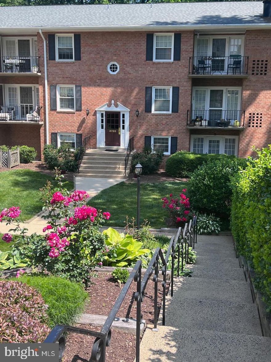 Tucked away from the hustle and bustle, this move-in ready condo is modernly updated and offers comfortable, stylish living. It features two spacious bedrooms, an updated bathroom, a large living area that opens to a walkout patio, and a bright kitchen with contemporary finishes. The separate dining room is perfect for entertaining or everyday meals.

Residents enjoy reserved parking, guest parking, and a storage unit conveniently located across from the unit. The condo fee covers gas, water, sewer, trash, parking, and access to the outdoor pool.

Perfectly located just minutes from downtown Fairfax City, with easy access to great shopping, restaurants, and entertainment, this condo offers both convenience and comfort in a desirable community.