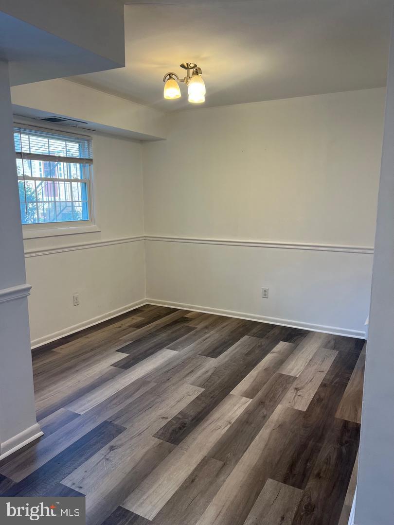 LYNDHURST - Residential