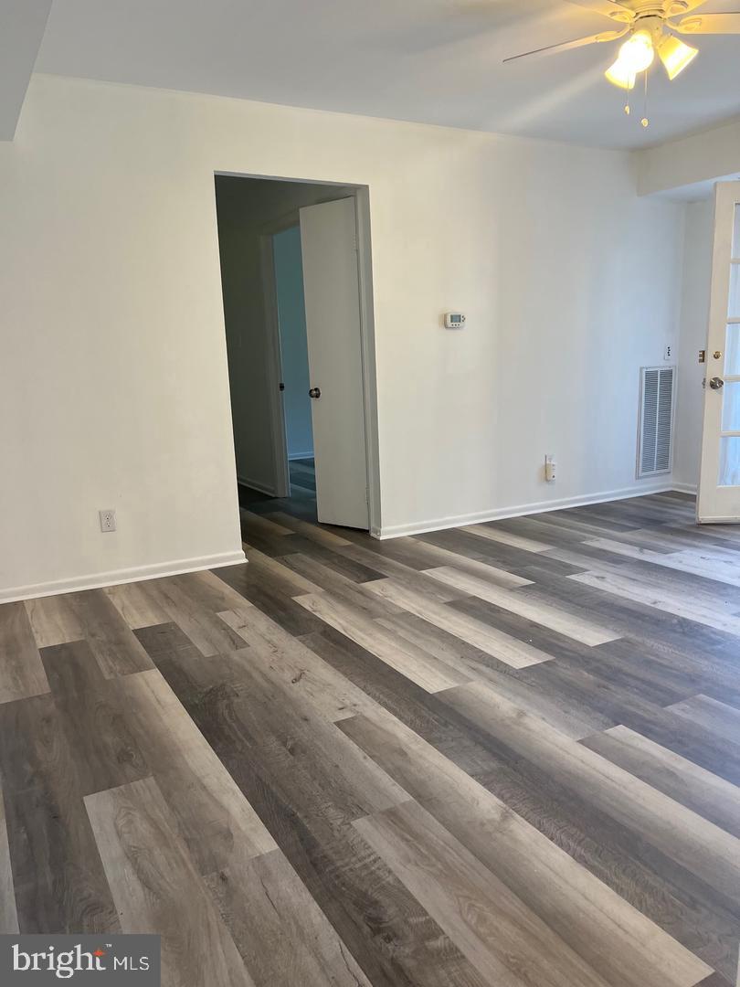 LYNDHURST - Residential