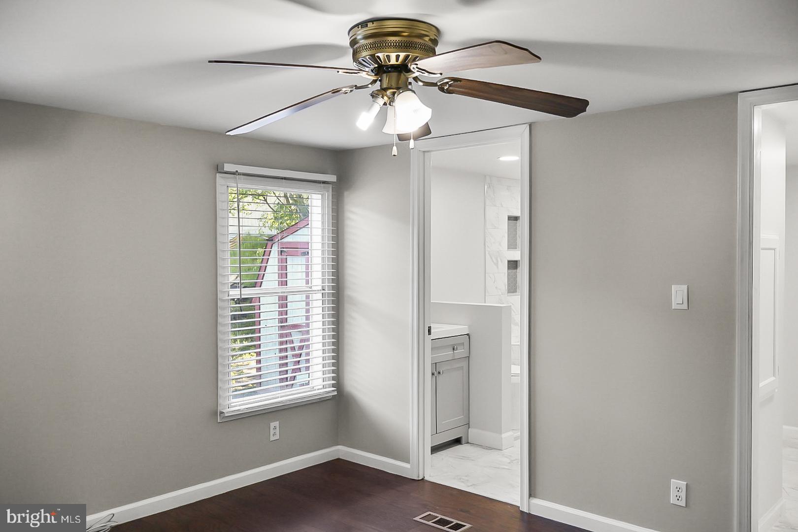 BOONES ESTATES - Residential