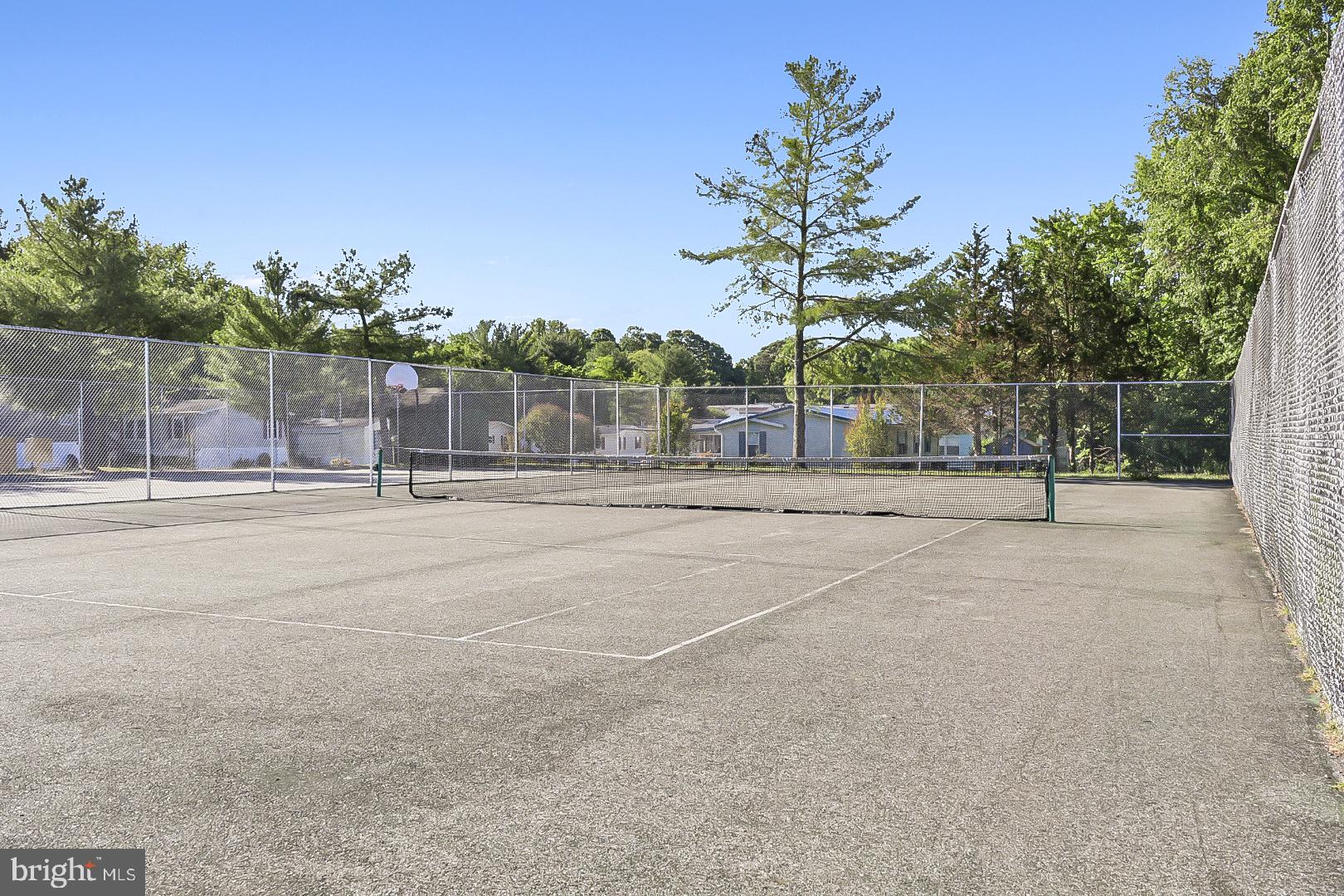 BOONES ESTATES - Residential
