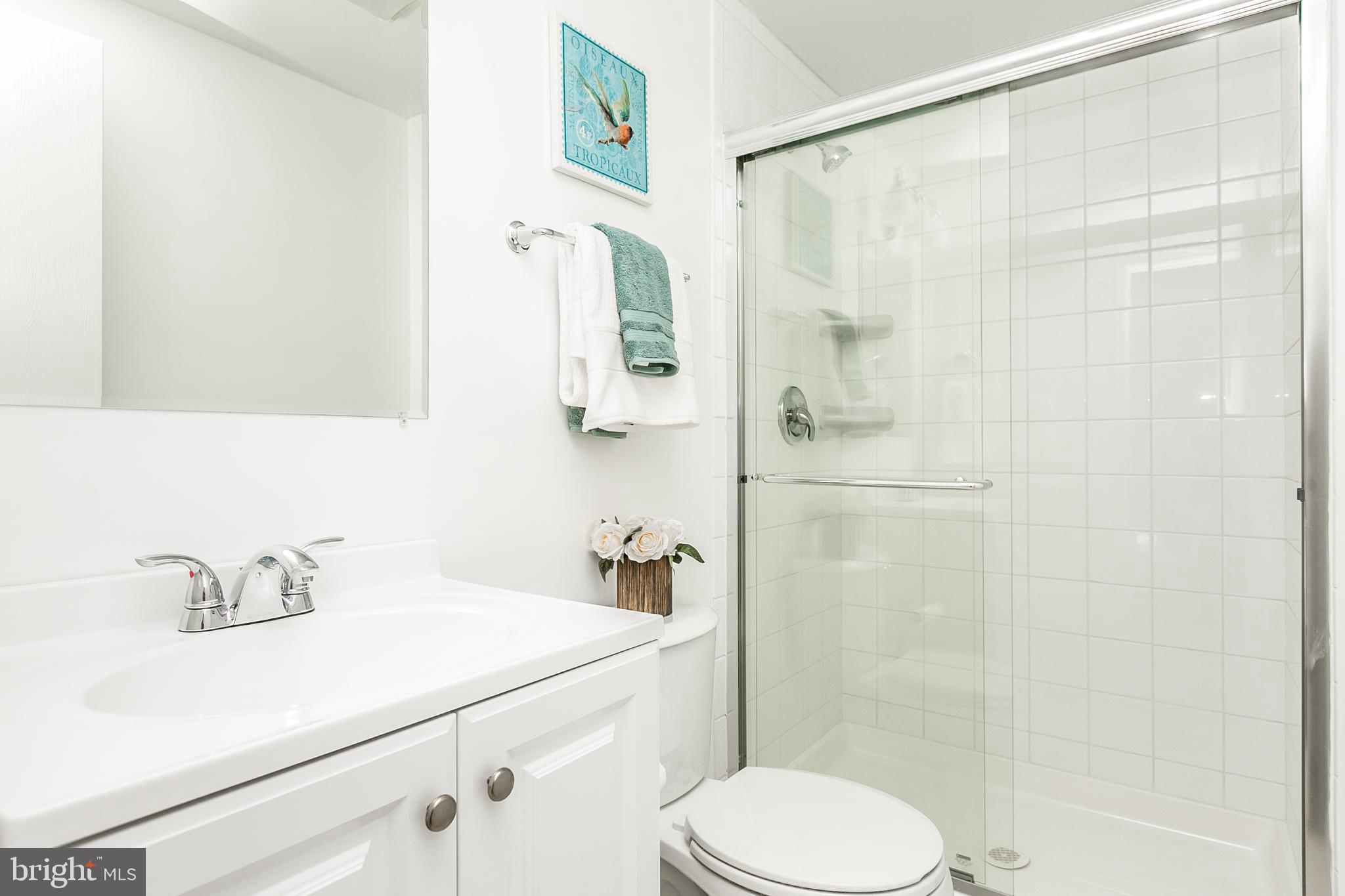 GOLDEN TREE - Residential