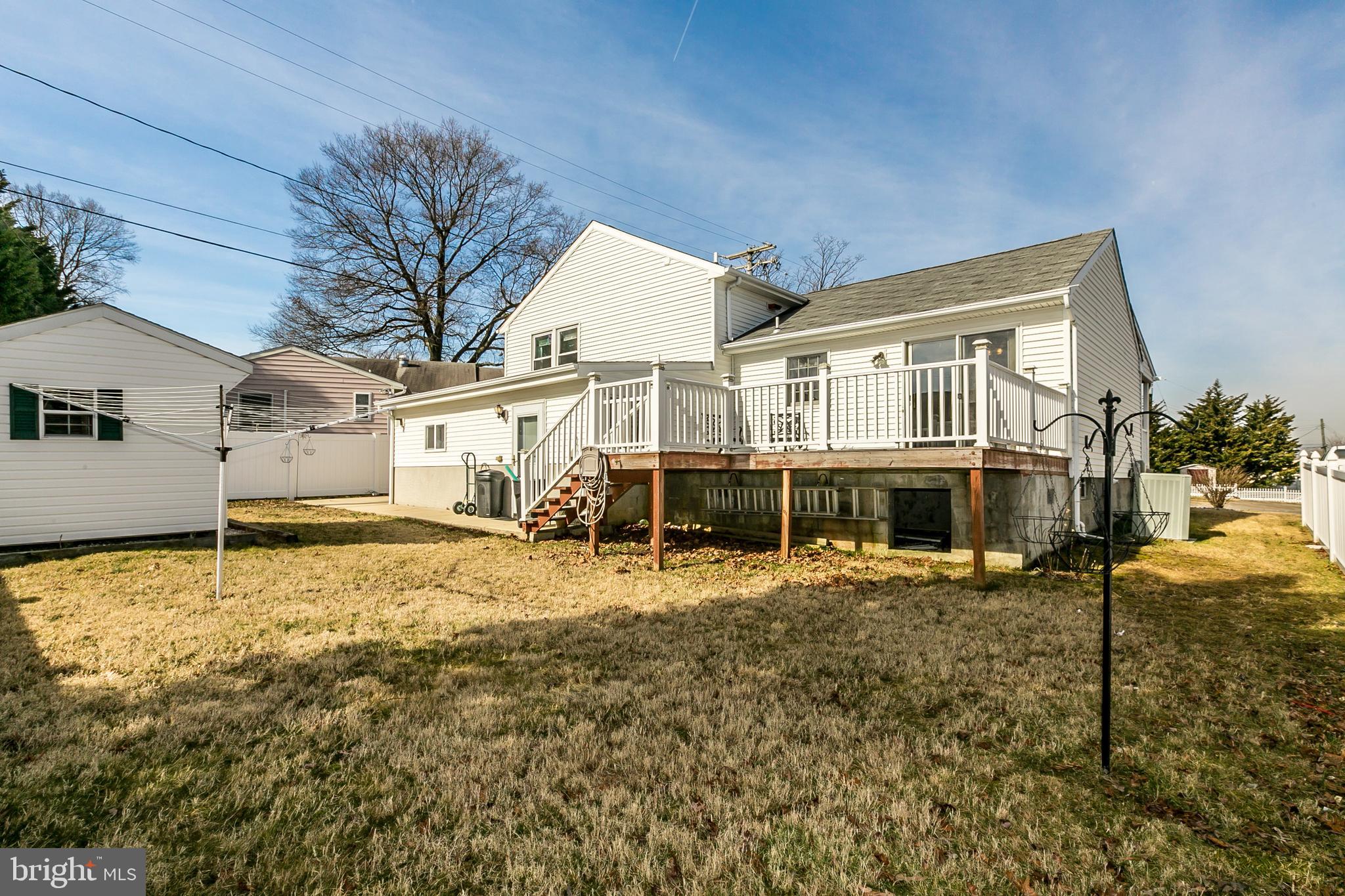 GOLDEN TREE - Residential