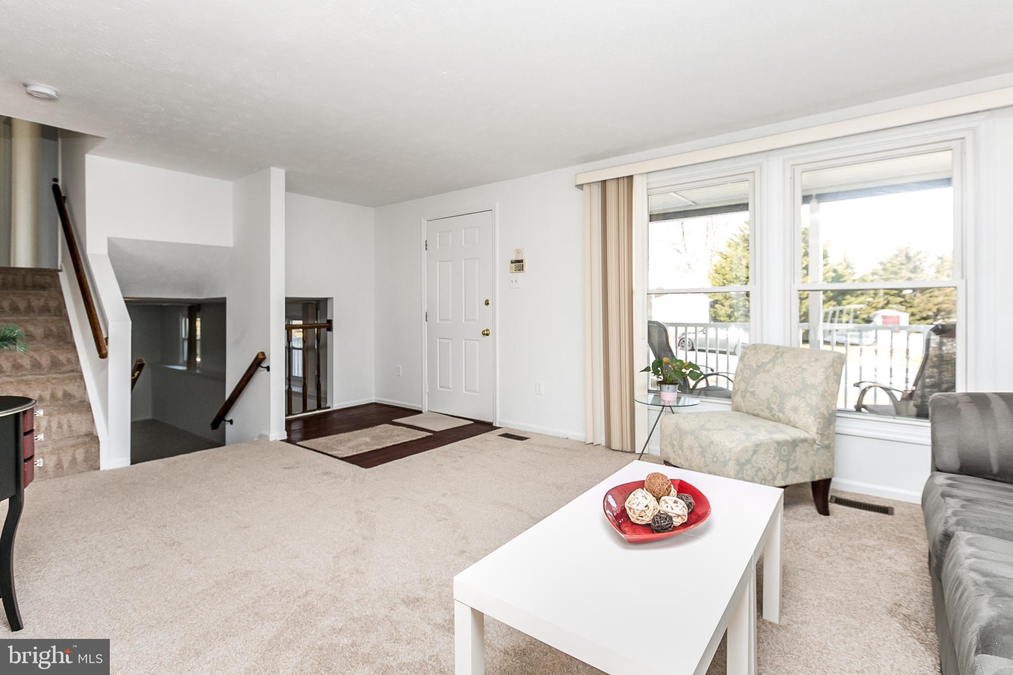 GOLDEN TREE - Residential