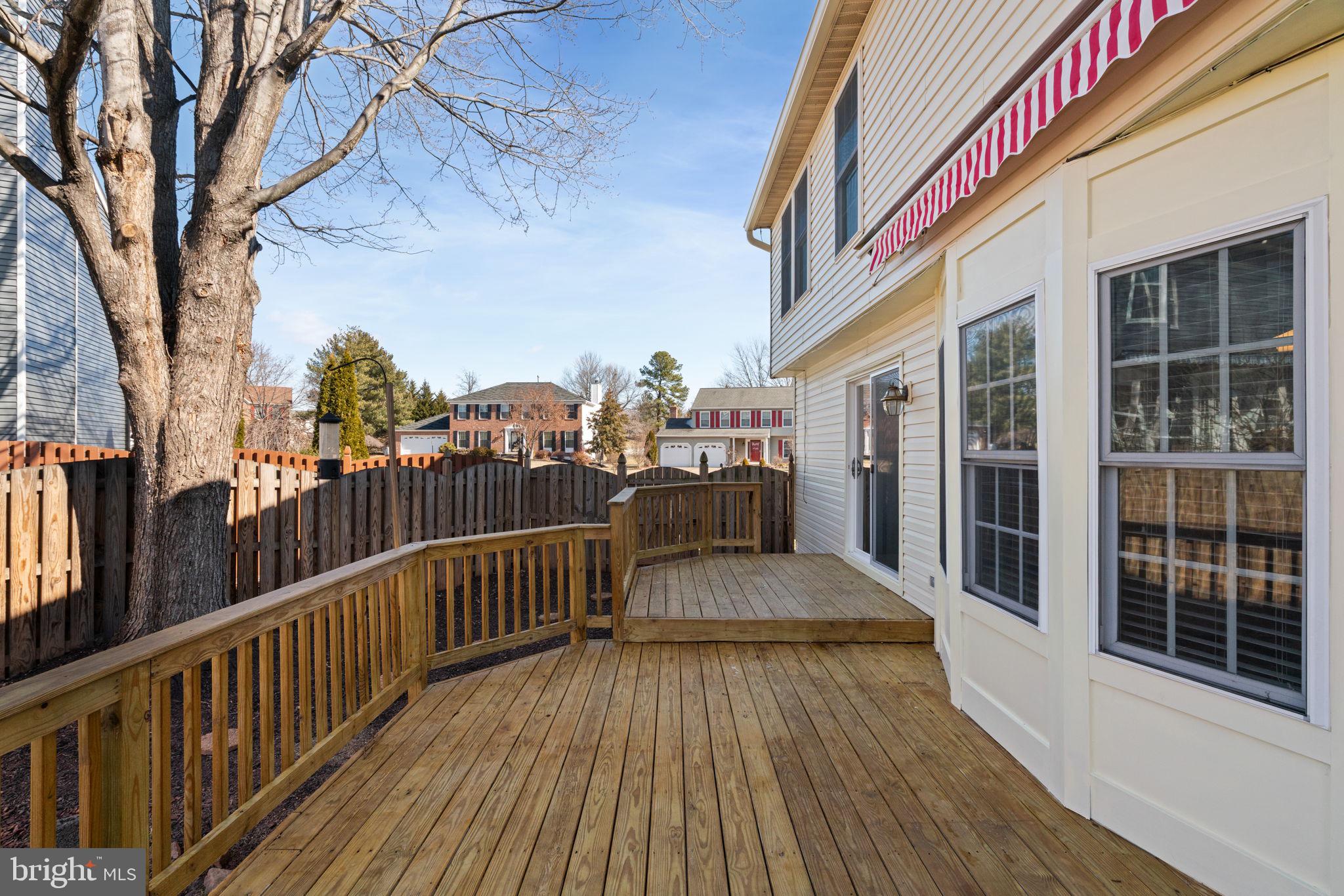 SHERMAN MEADOWS - Residential