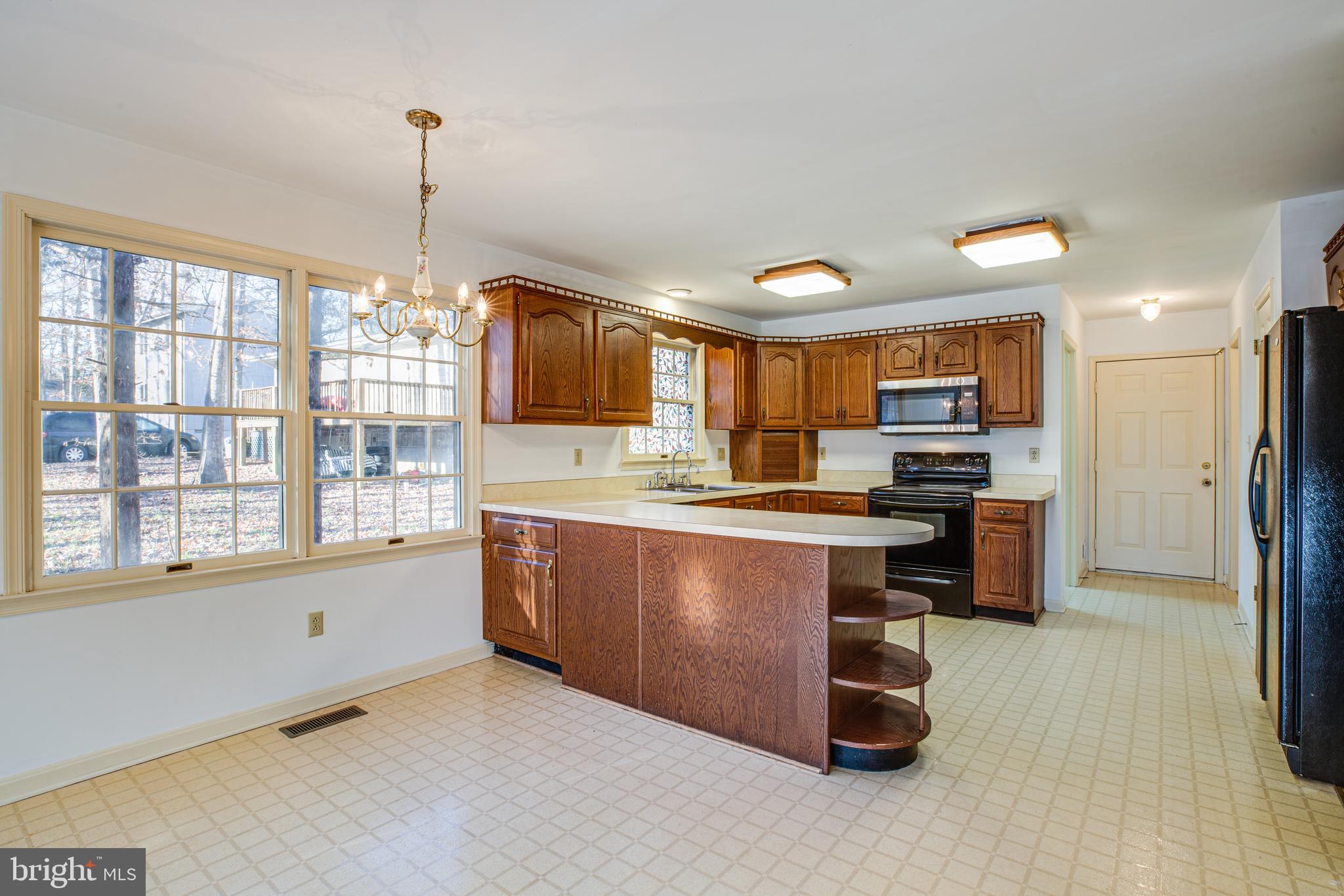 LAKE OF THE WOODS - Residential