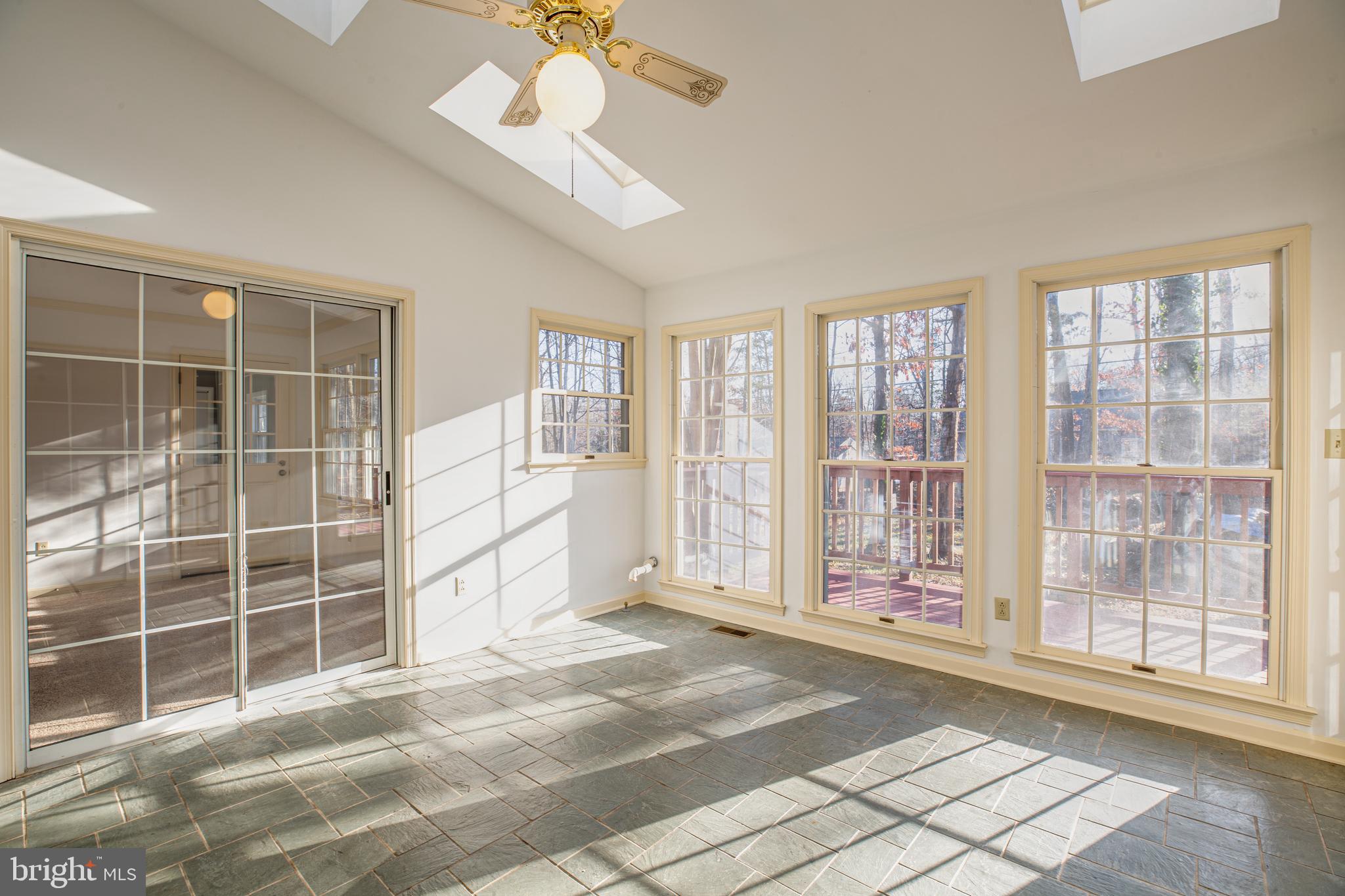 LAKE OF THE WOODS - Residential