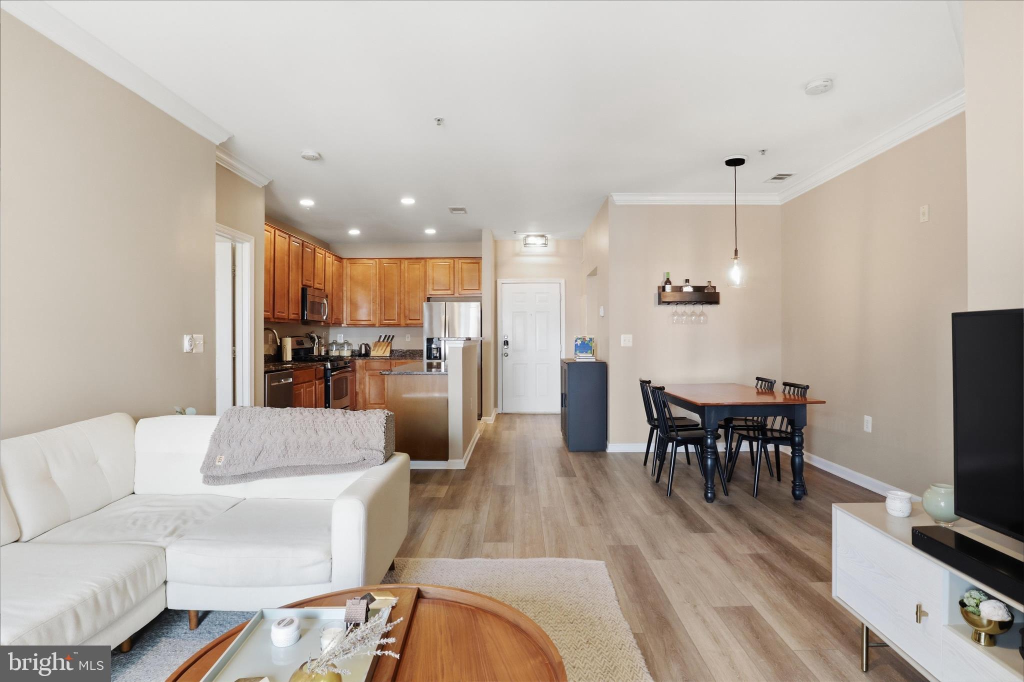 FAIRFAX RIDGE CONDOS - Residential