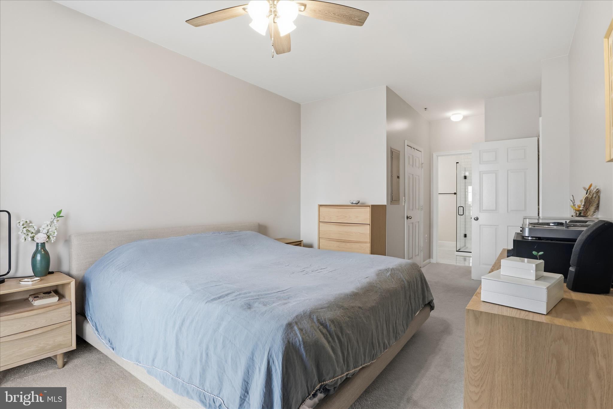 FAIRFAX RIDGE CONDOS - Residential