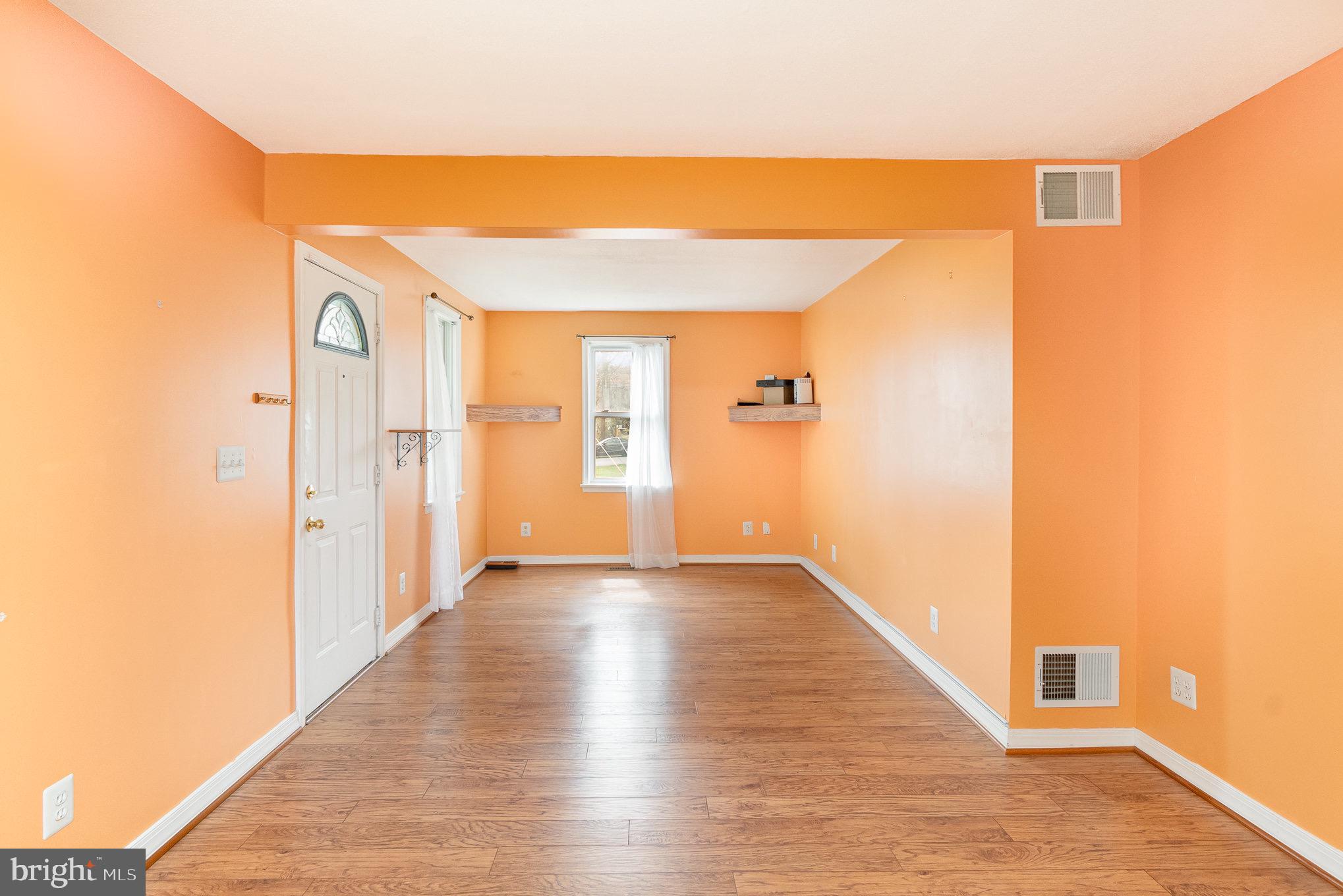 ELMHURST - Residential