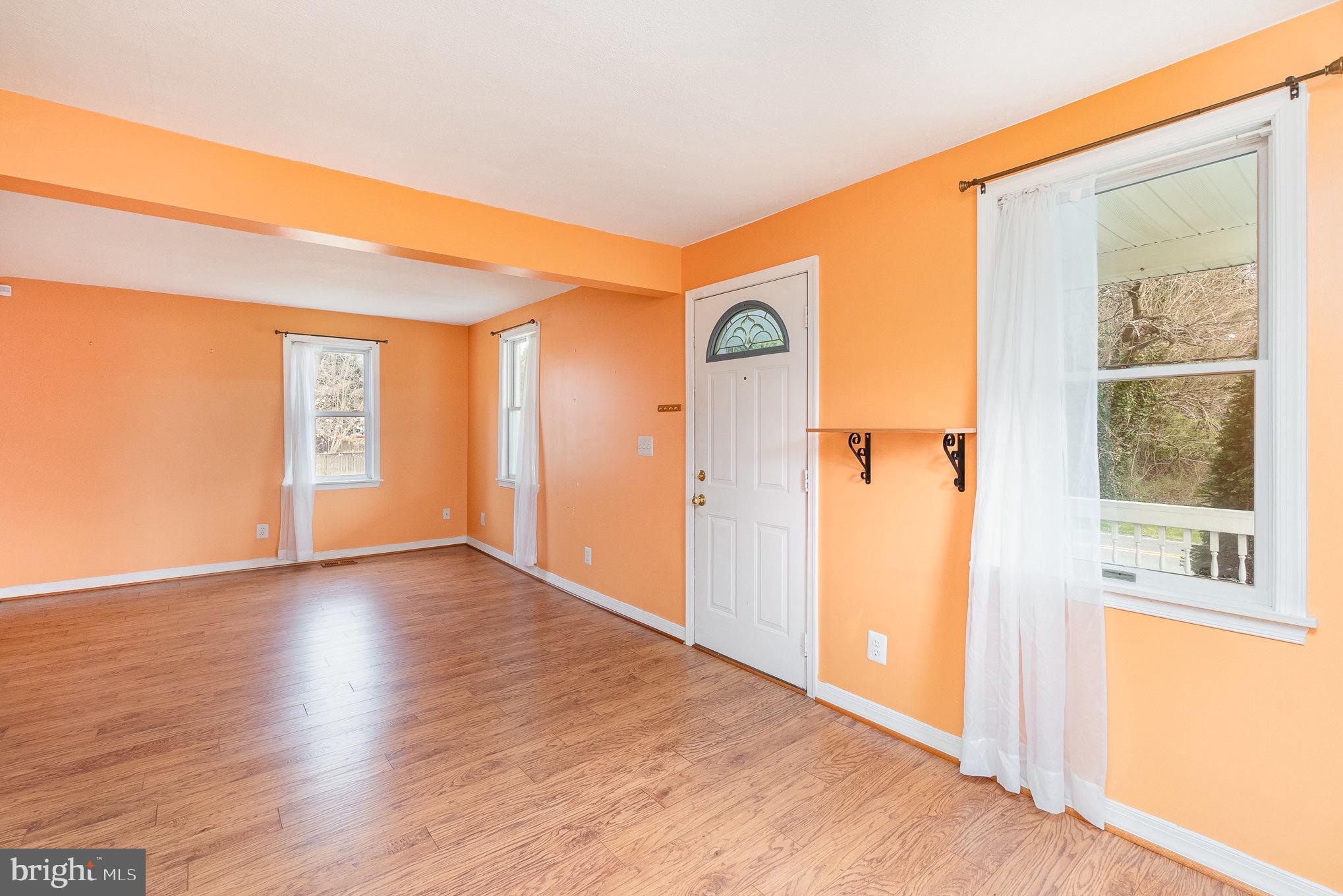 ELMHURST - Residential