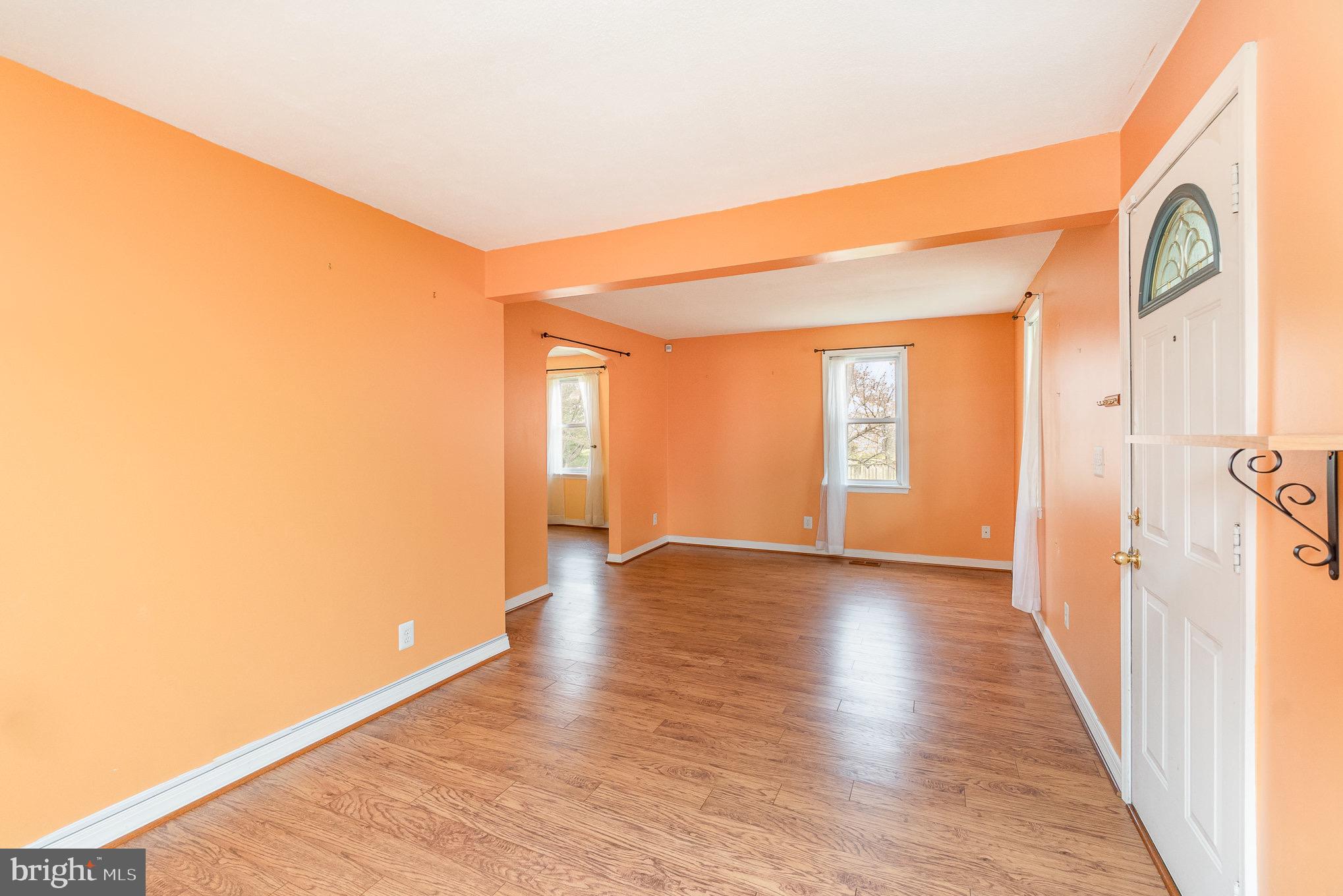 ELMHURST - Residential