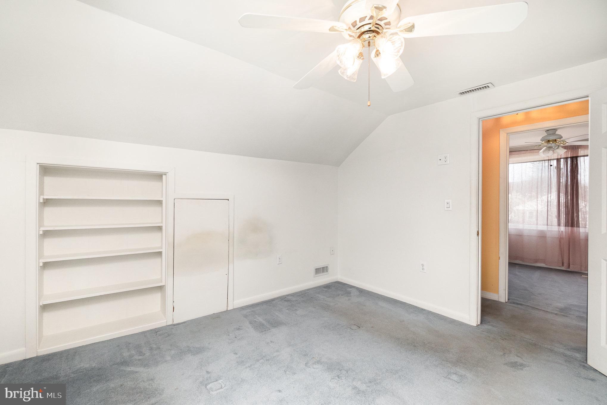 ELMHURST - Residential