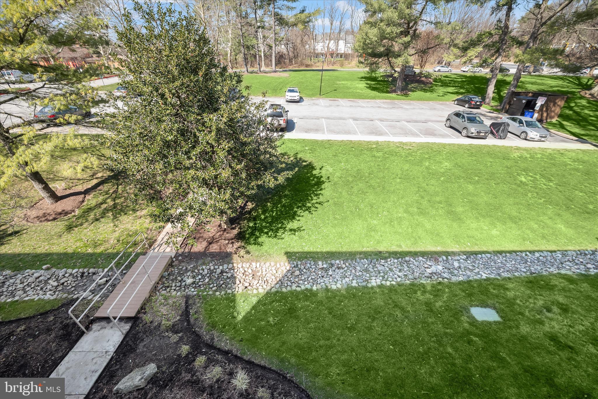 TREOVER CONDOMINIUM - Residential