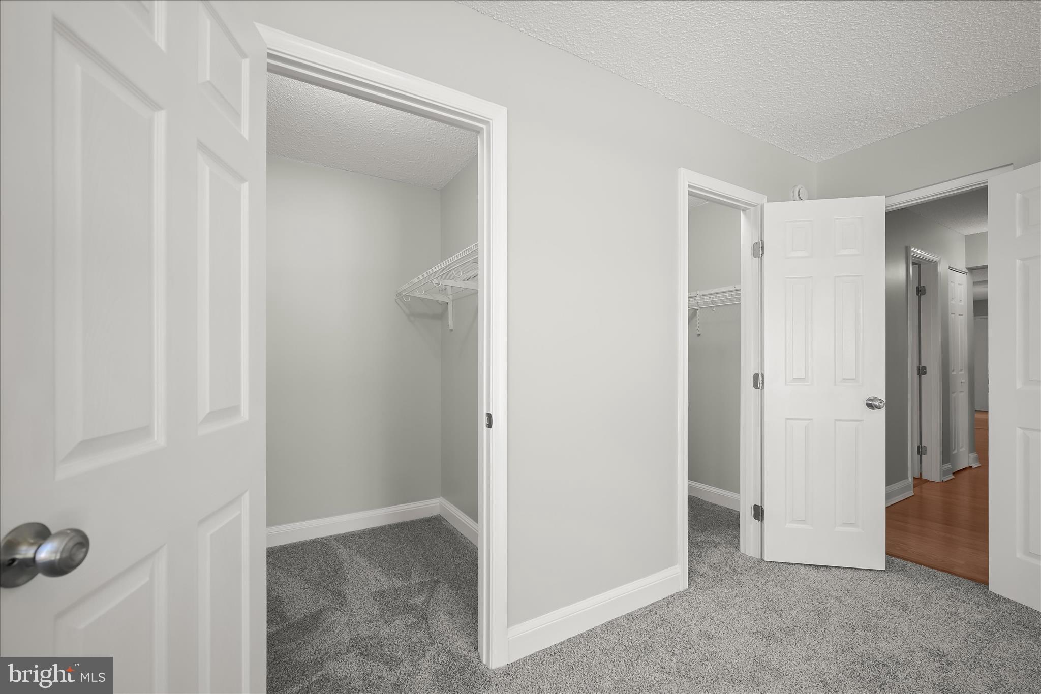 TREOVER CONDOMINIUM - Residential