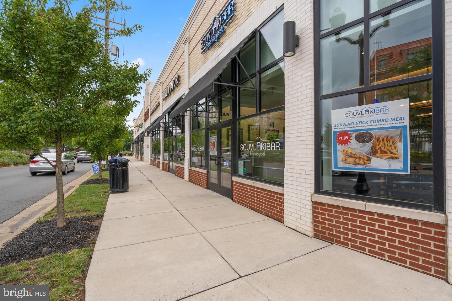 AUBURN VILLAGE - Residential Lease