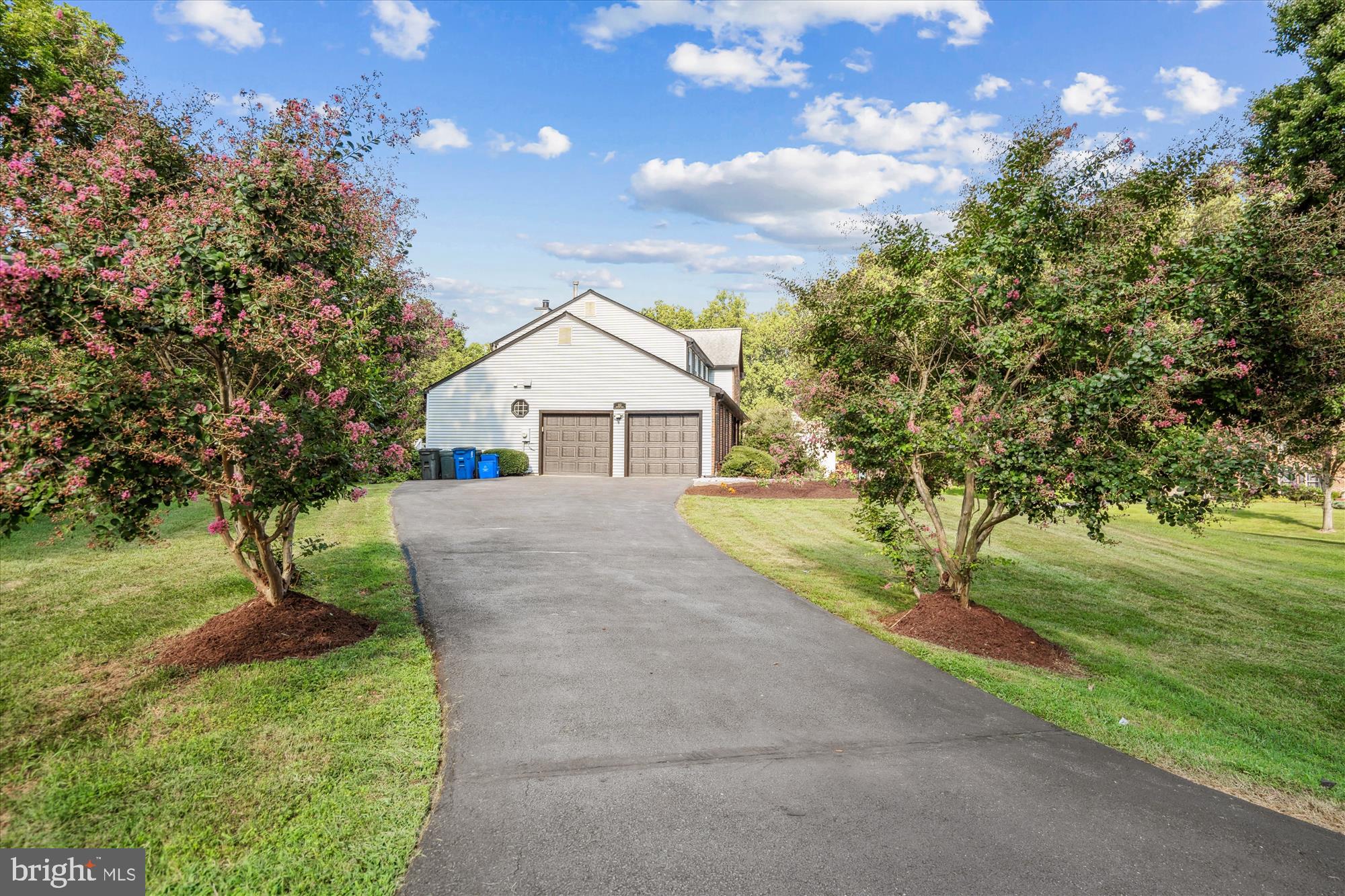 513 JAYSTONE PLACE