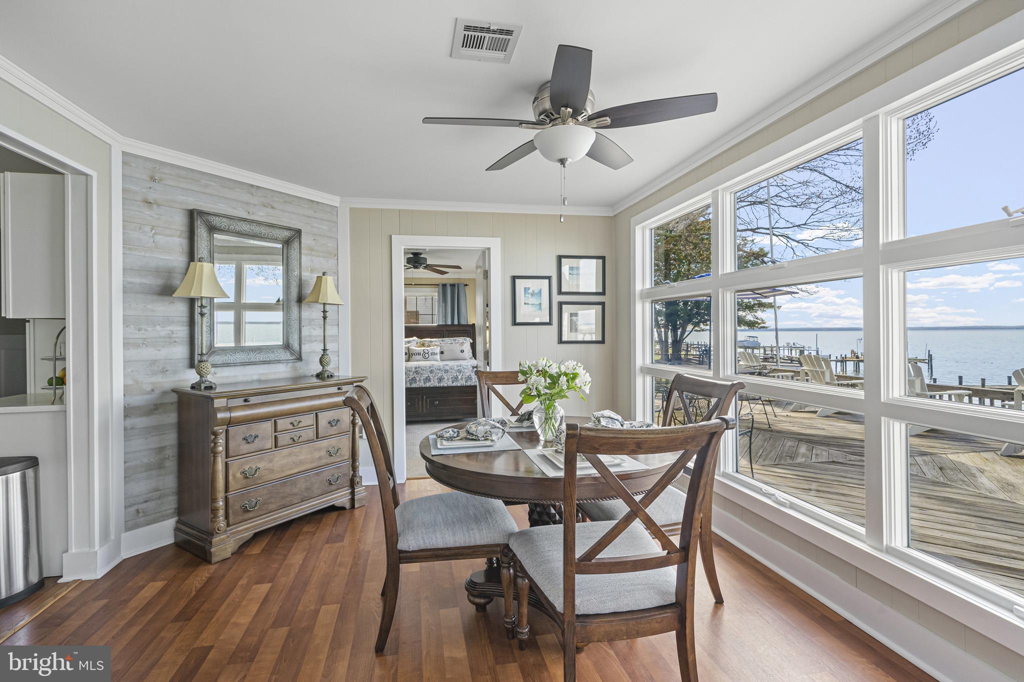 COBB ISLAND - Residential