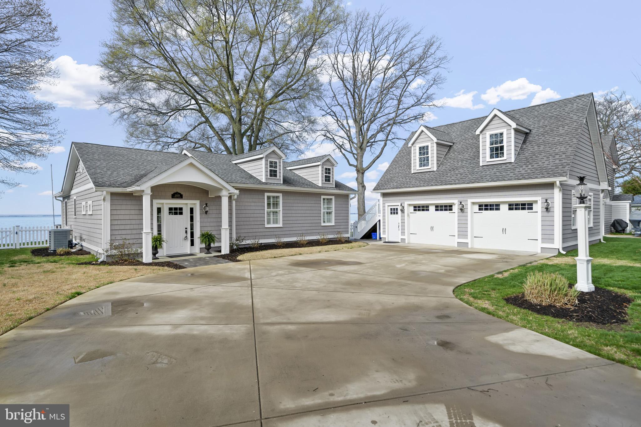 COBB ISLAND - Residential