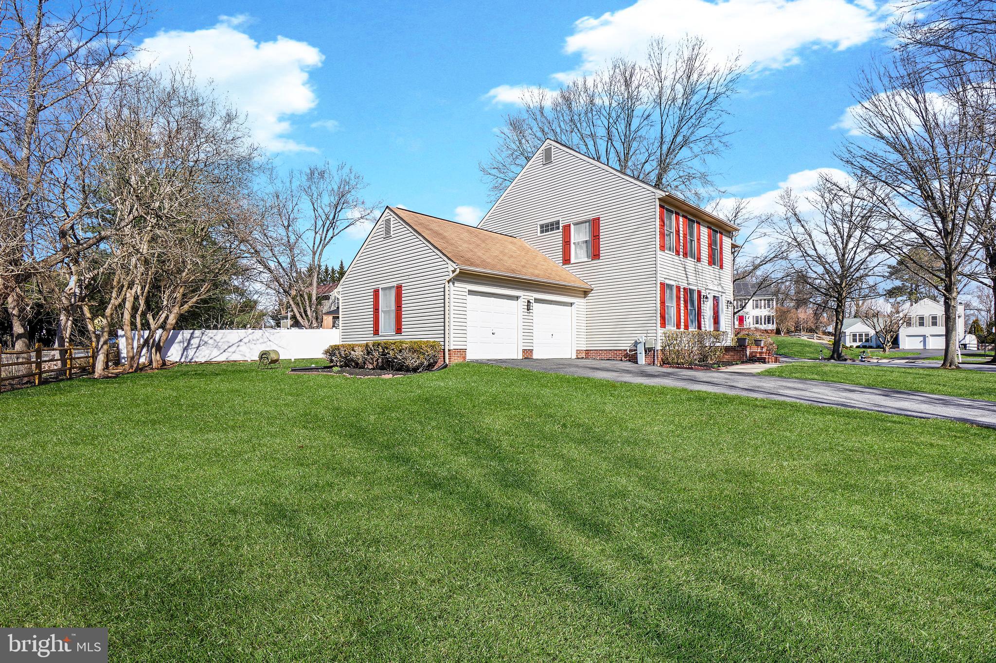 10201 KINGS ARM TAVERN COURT