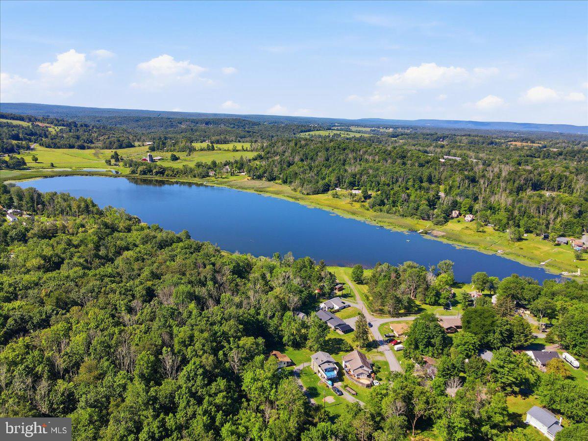61E LAKESIDE DRIVE