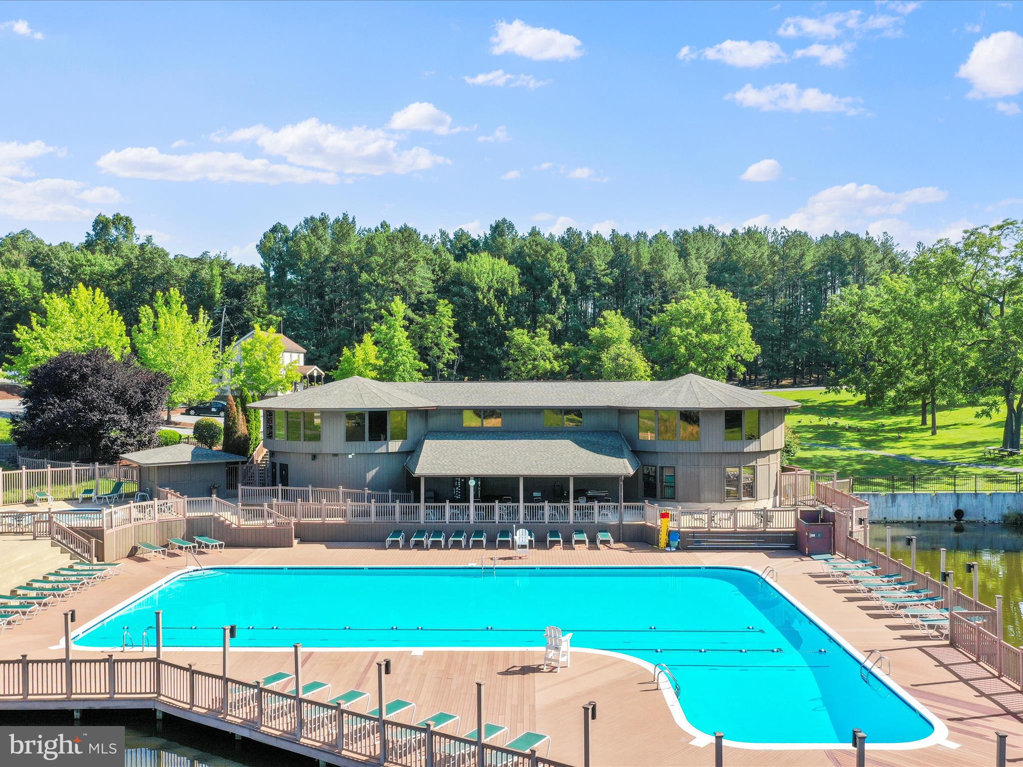 THE WOODS - Residential