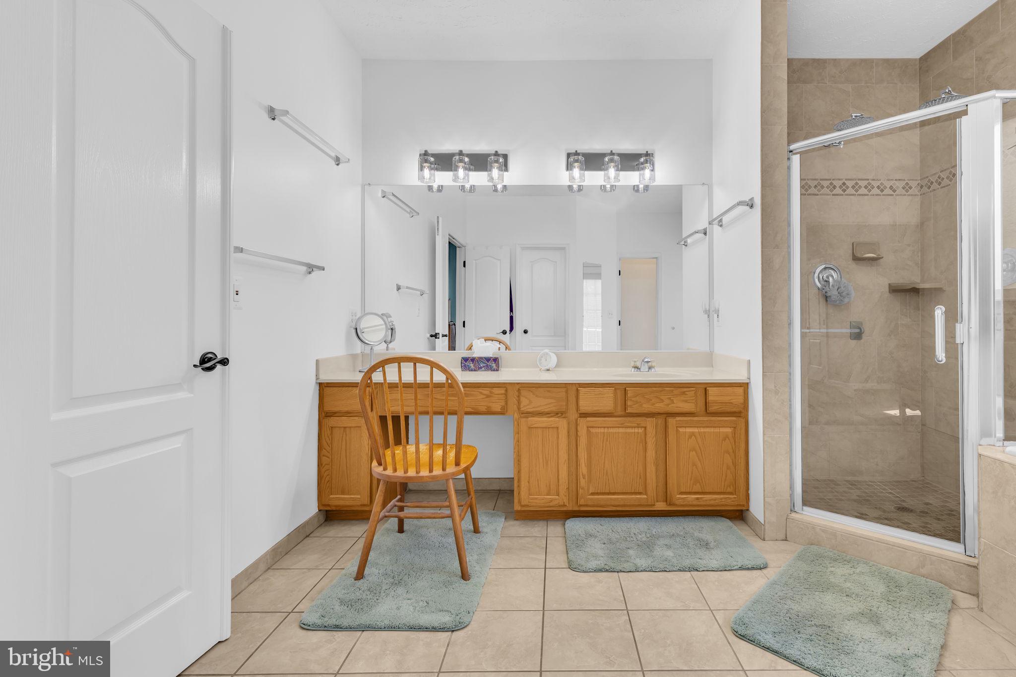 RUSTIC HILLS - Residential