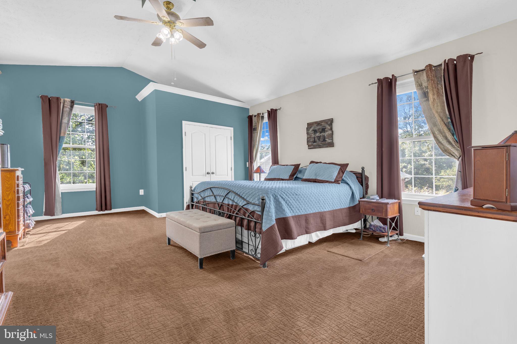 RUSTIC HILLS - Residential