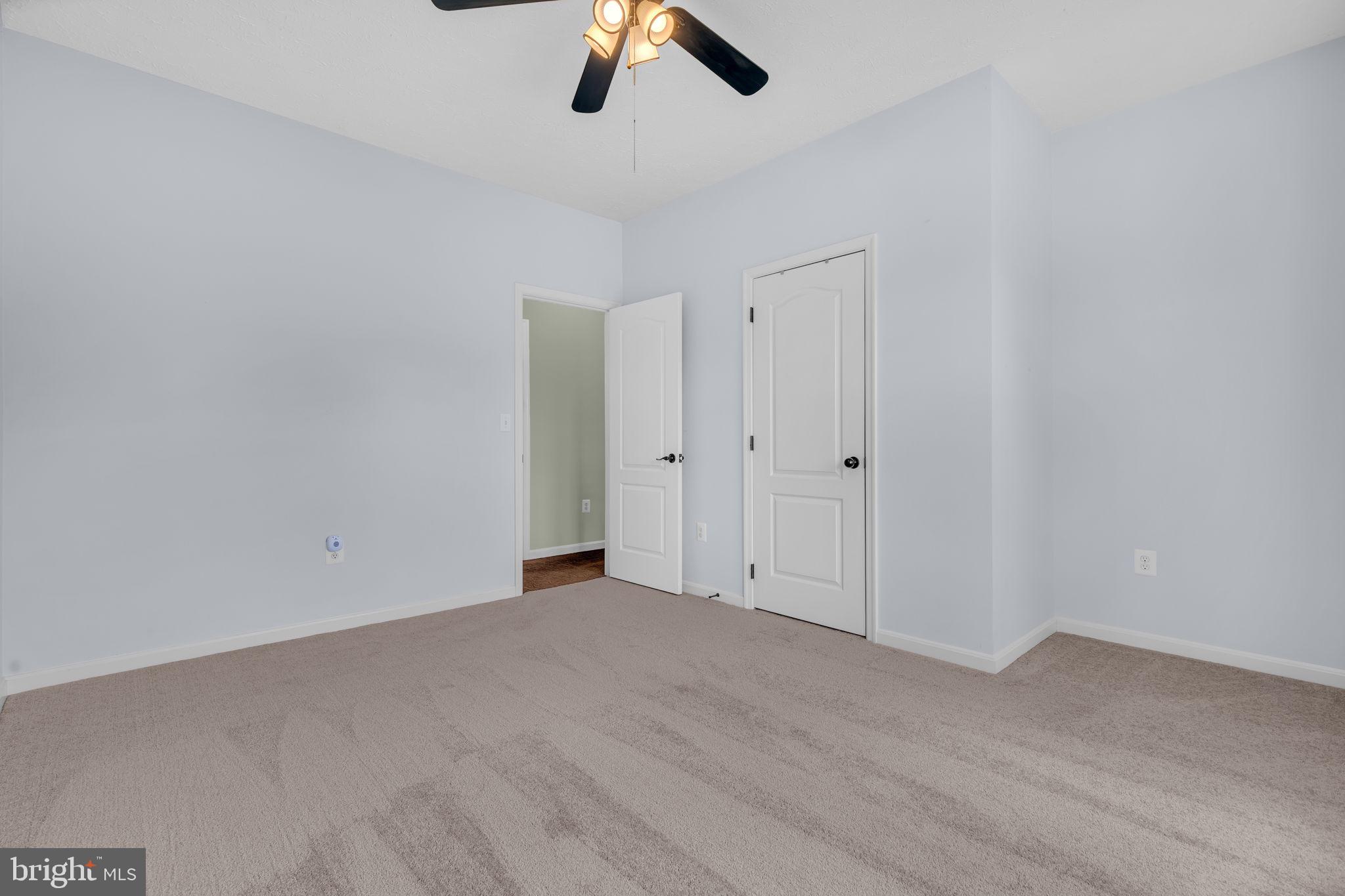 RUSTIC HILLS - Residential