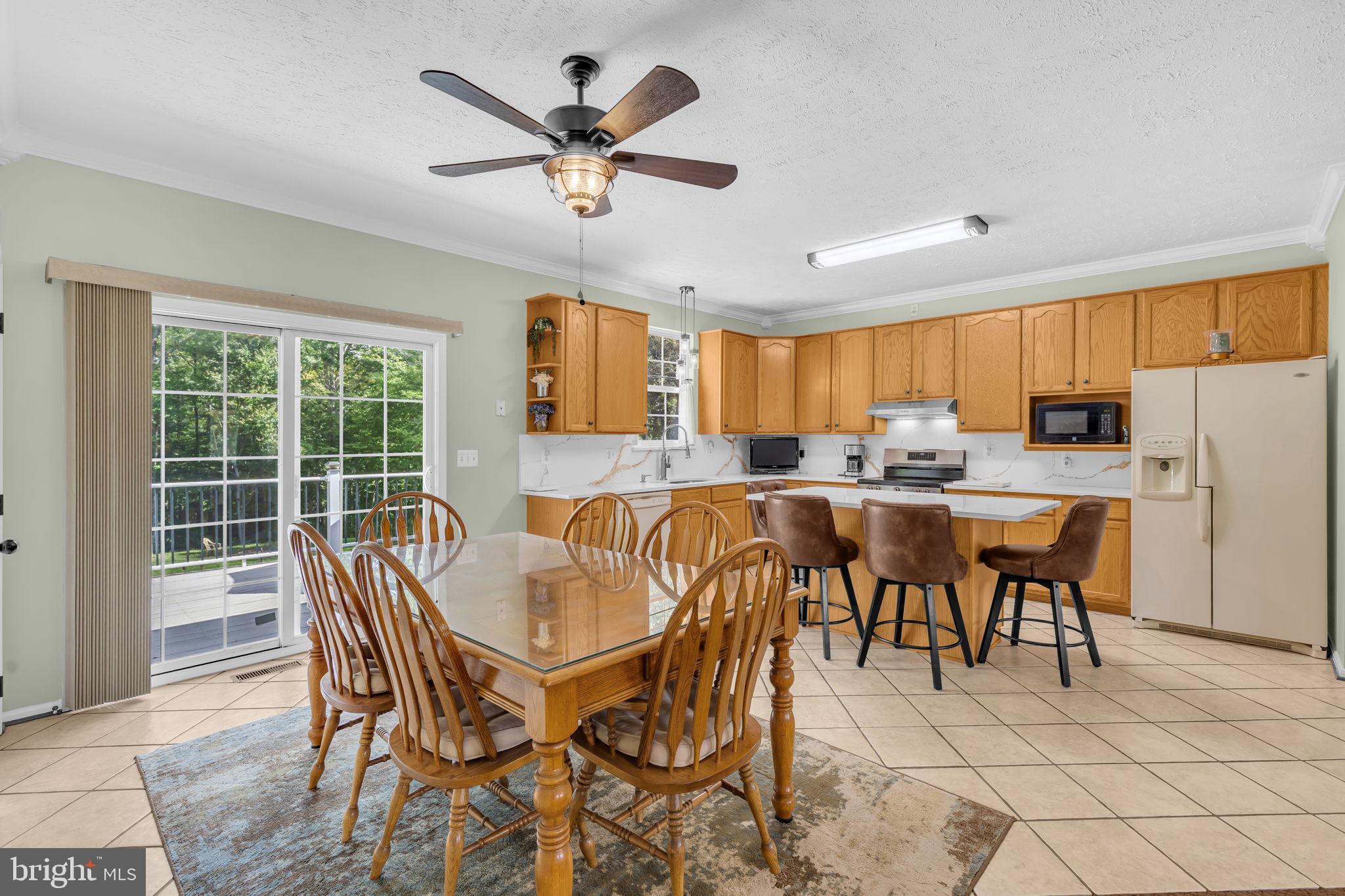 RUSTIC HILLS - Residential