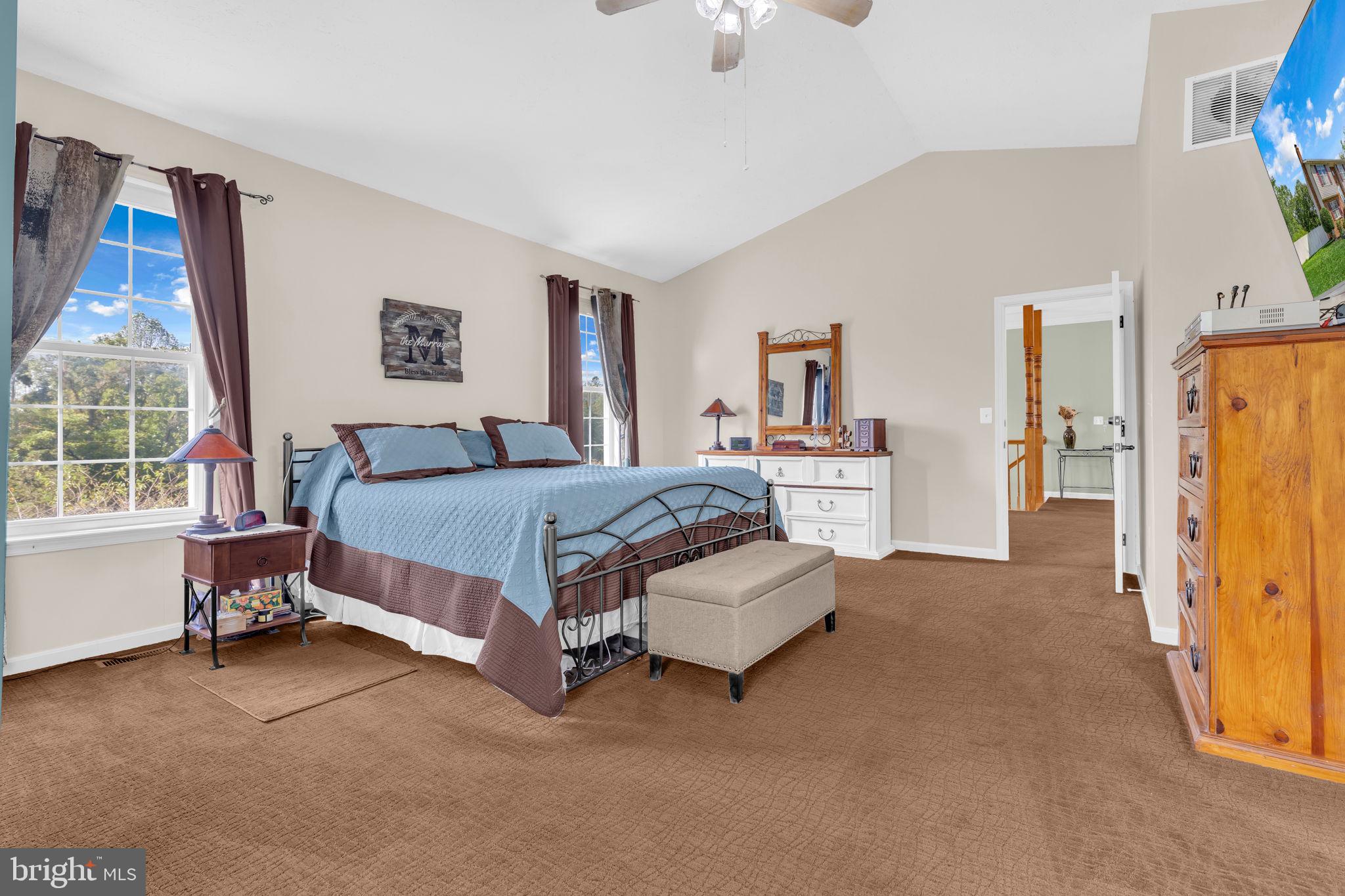 RUSTIC HILLS - Residential