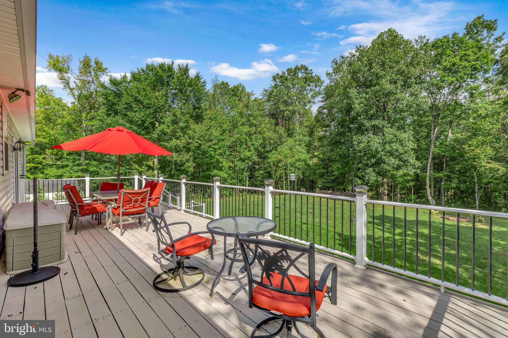 RUSTIC HILLS - Residential