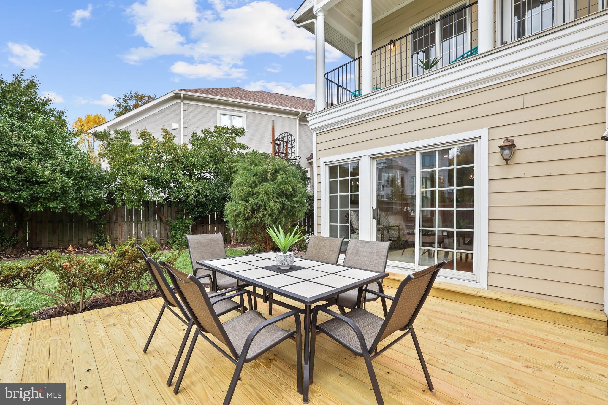 BROYHILLS MCLEAN ESTATES - Residential