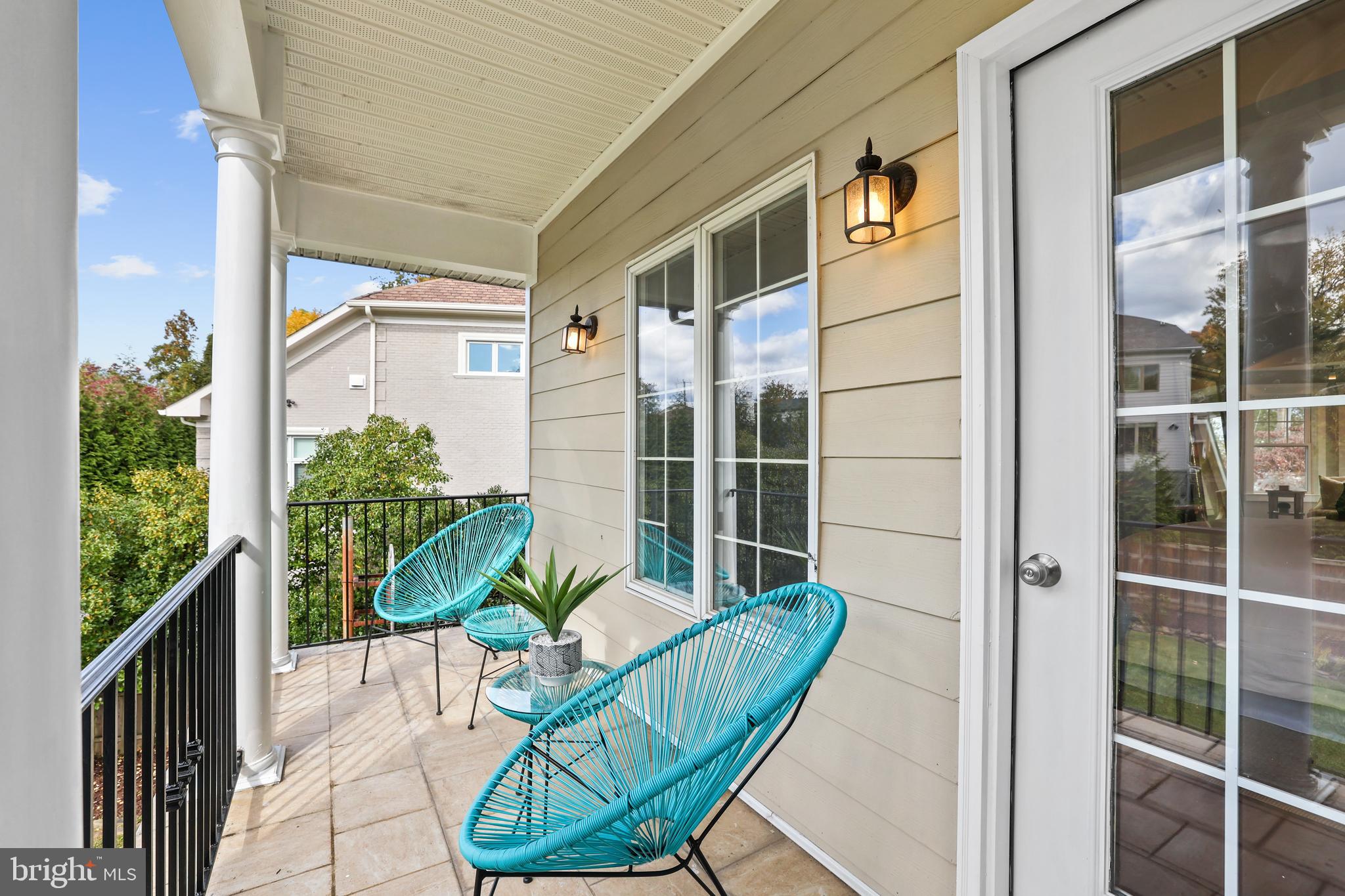 BROYHILLS MCLEAN ESTATES - Residential