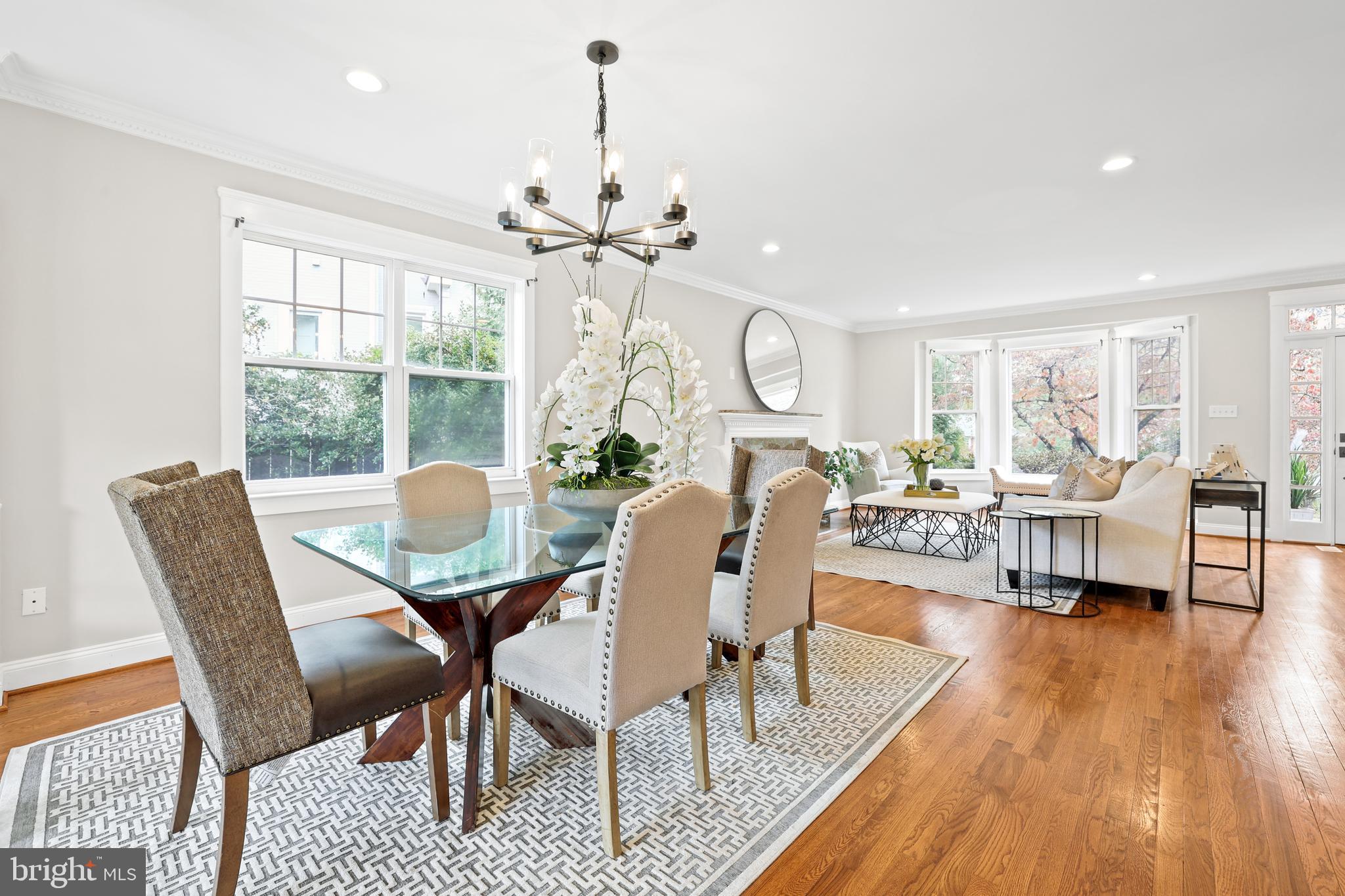 BROYHILLS MCLEAN ESTATES - Residential