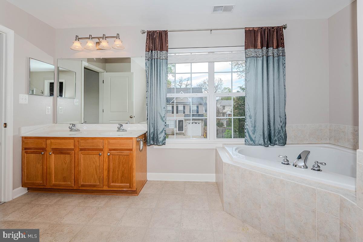 GREEN HAVEN - Residential