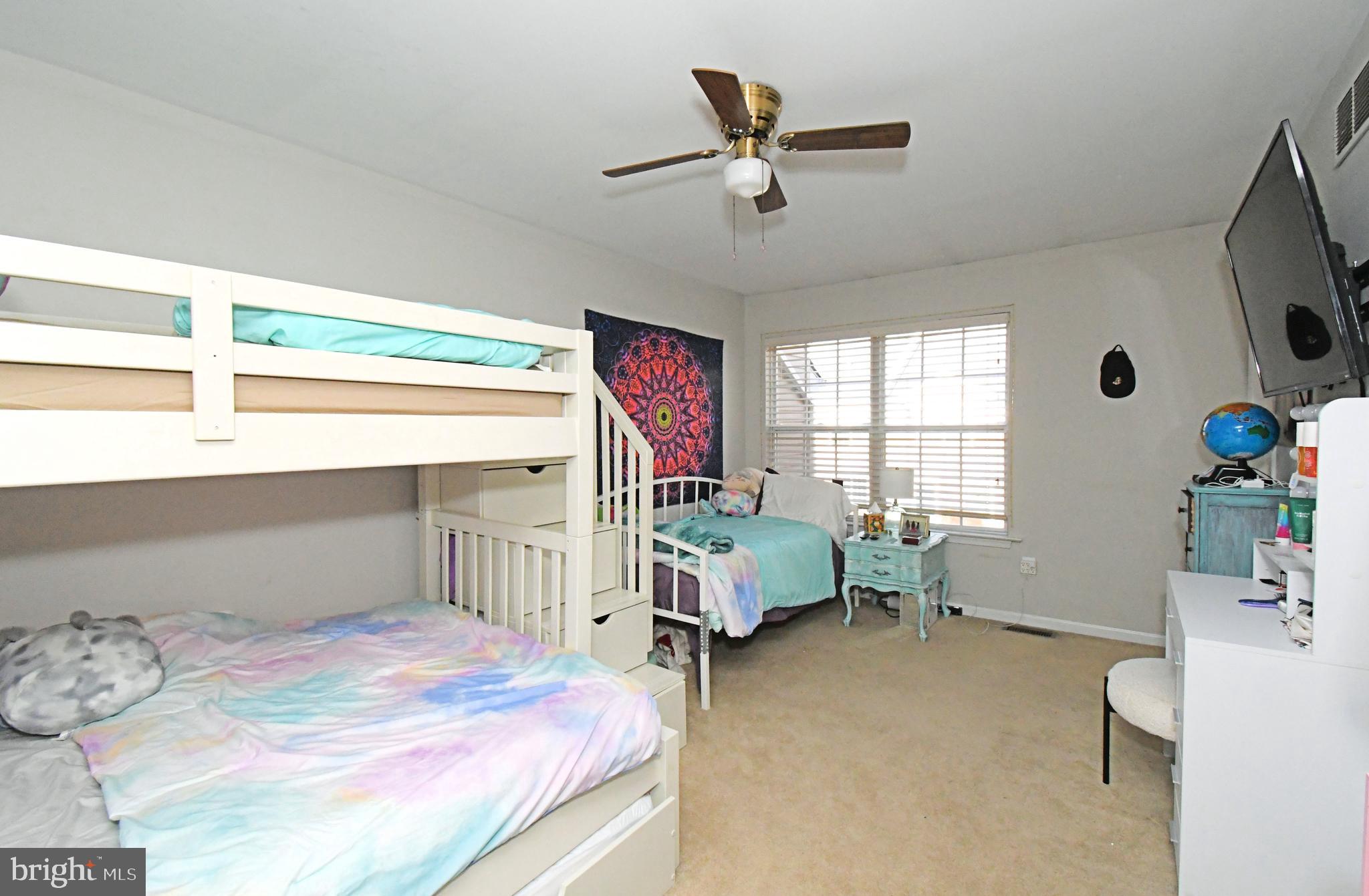 LIBERTY KNOLL - Residential