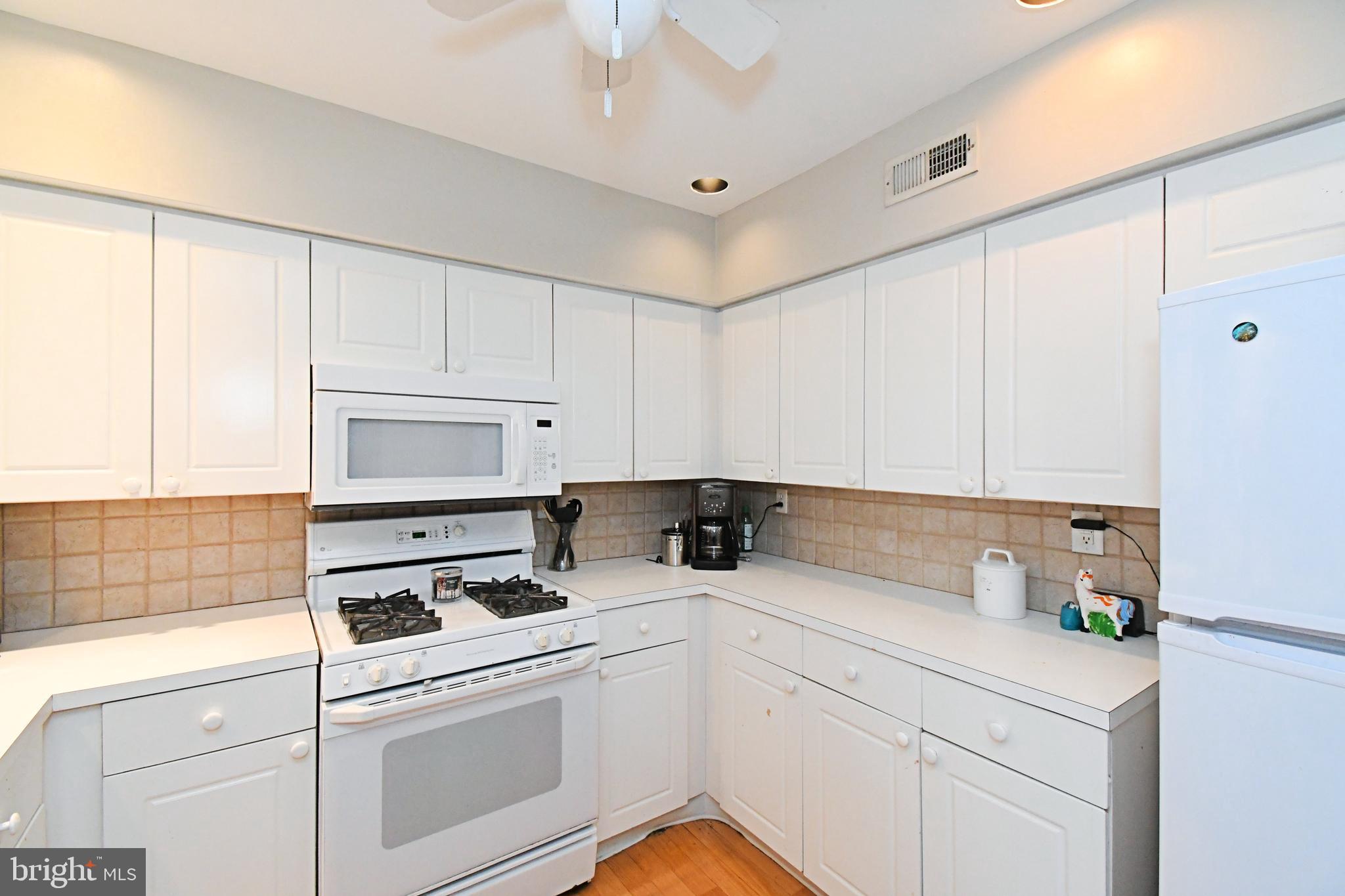 LIBERTY KNOLL - Residential