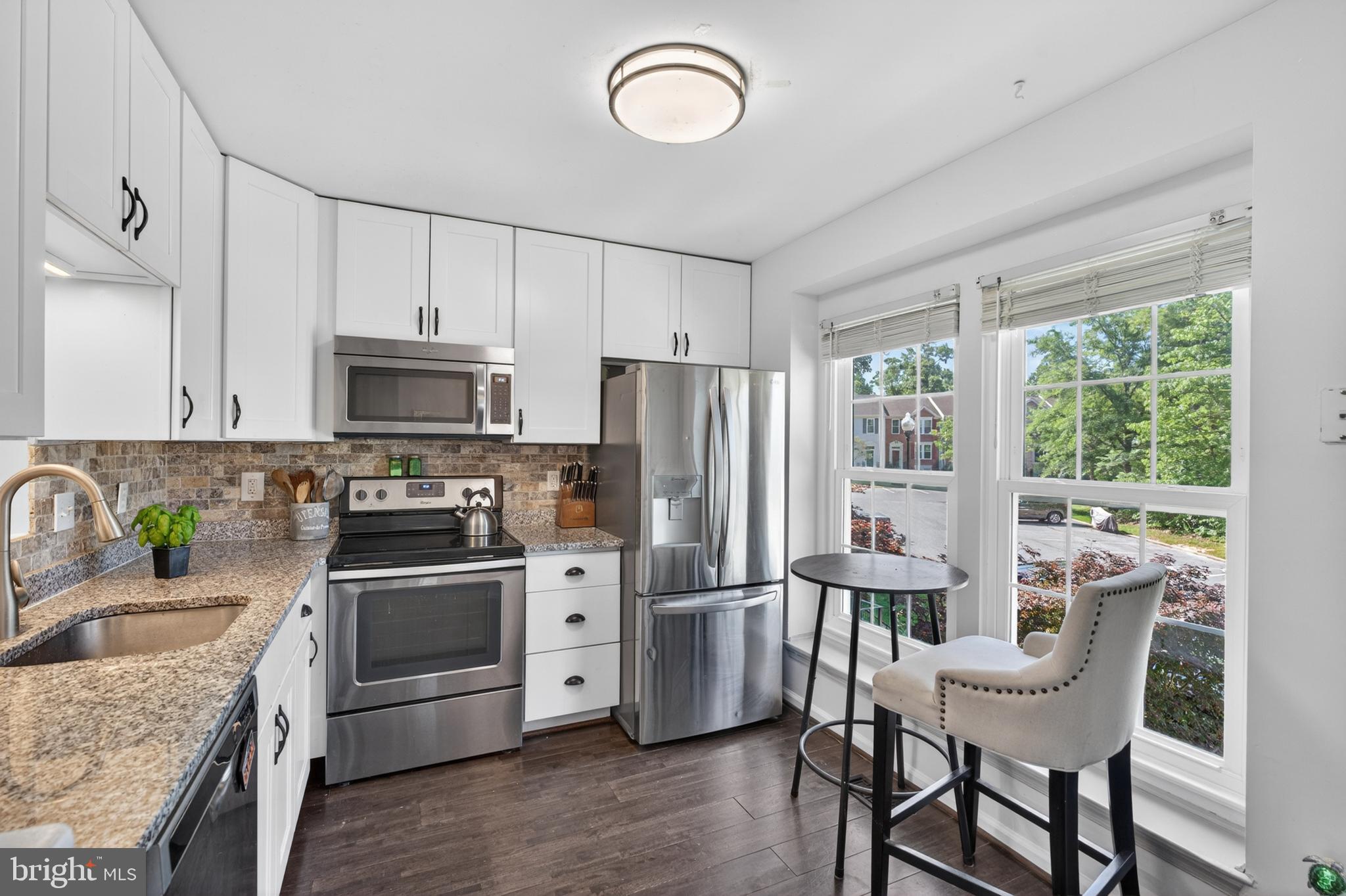 1151 DOUBLE CHESTNUT COURT
